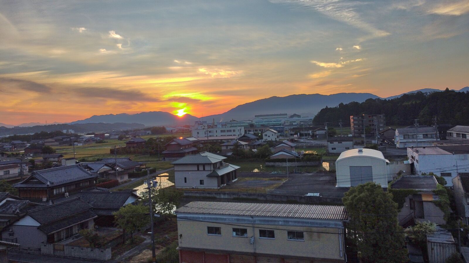 DJI FC7203 sample photo. Sunset, japan, sky photography
