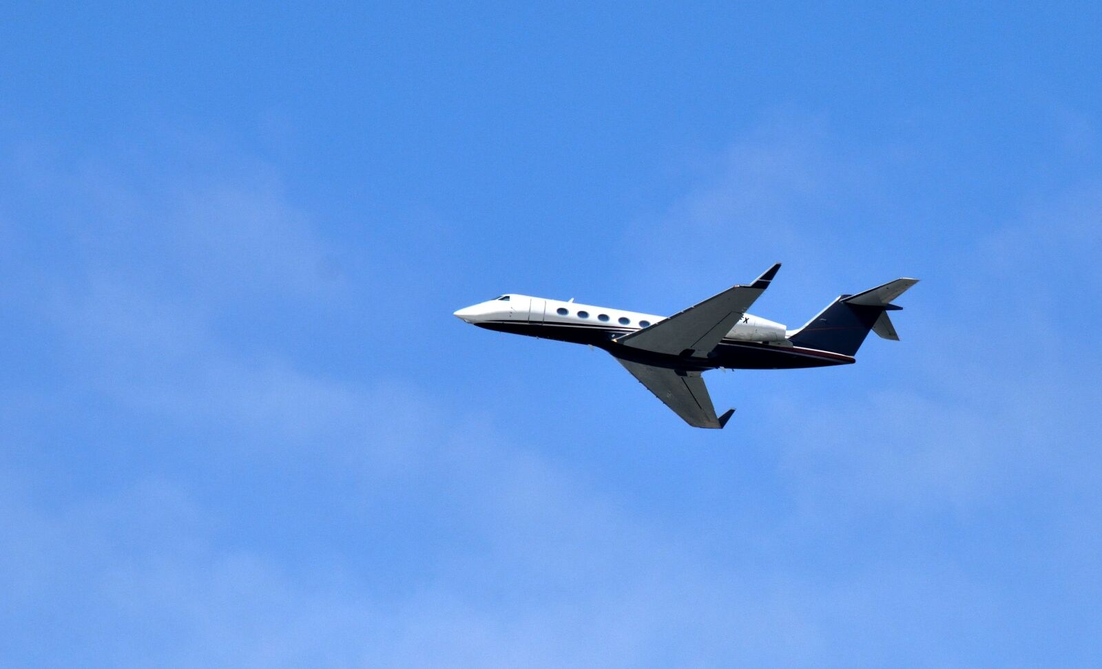 Nikon D3300 sample photo. Airplane, flight, aircraft photography