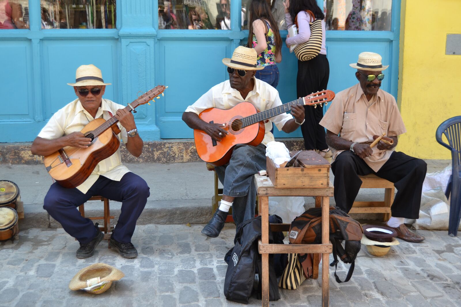 Nikon D3100 sample photo. Havana, cuba, music photography