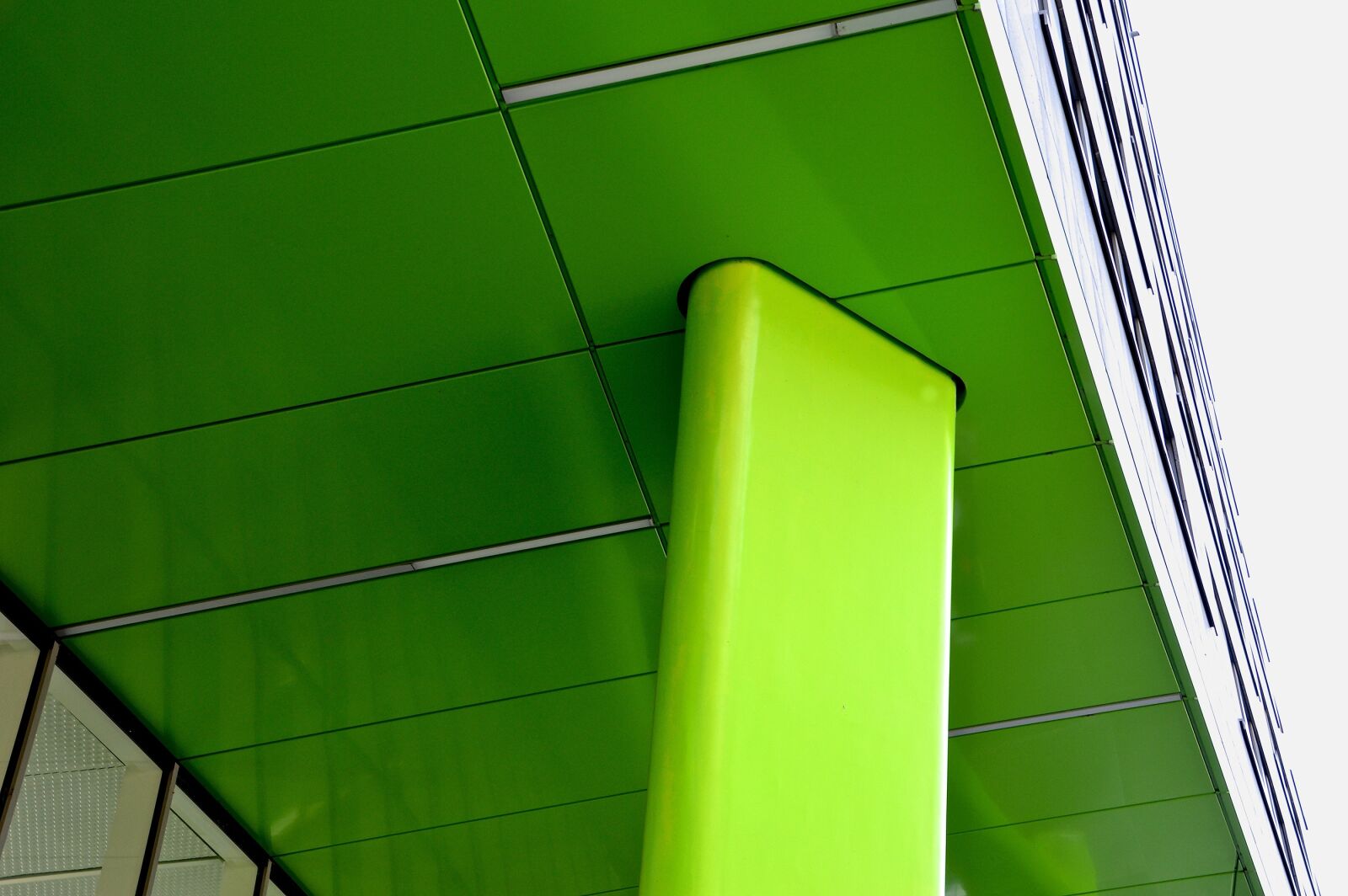 Nikon D3200 sample photo. Building, facade, pillar photography