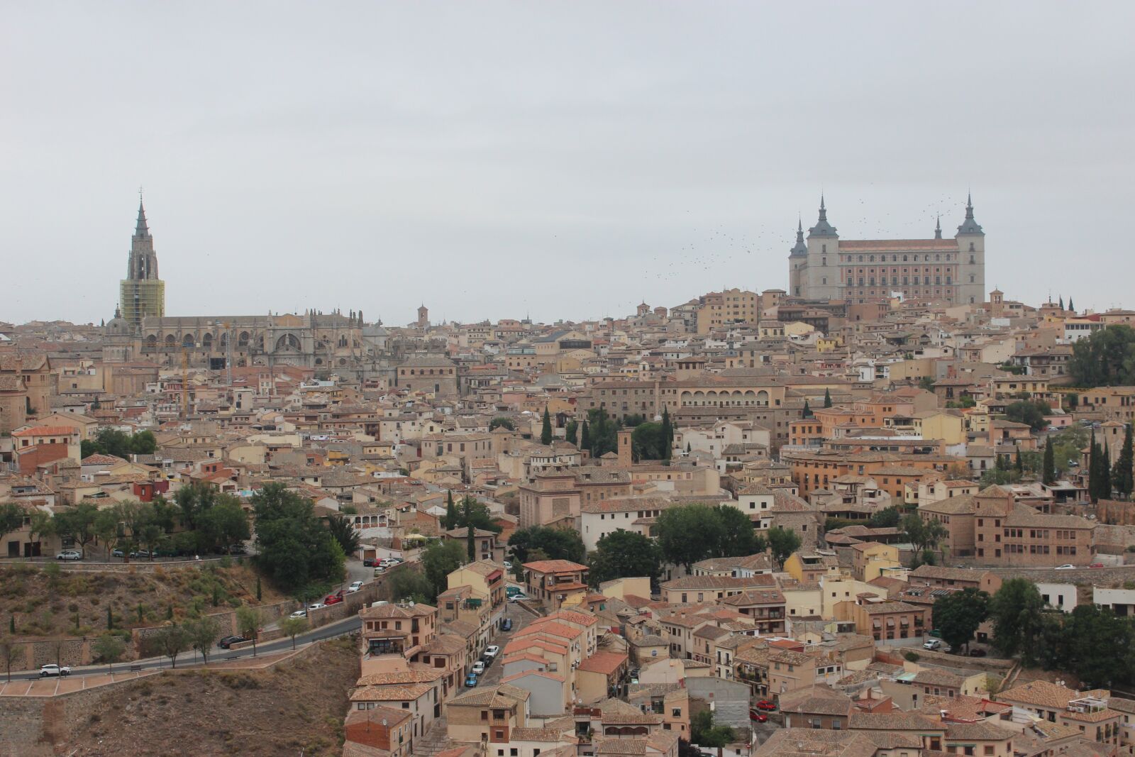 Canon EOS 600D (Rebel EOS T3i / EOS Kiss X5) sample photo. Toledo, spain, city photography