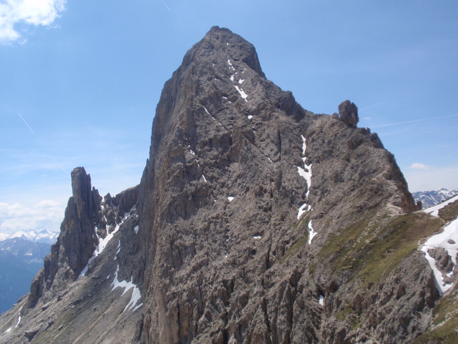 Olympus u1010,S1010 sample photo. Mountain, trekking, hiker photography