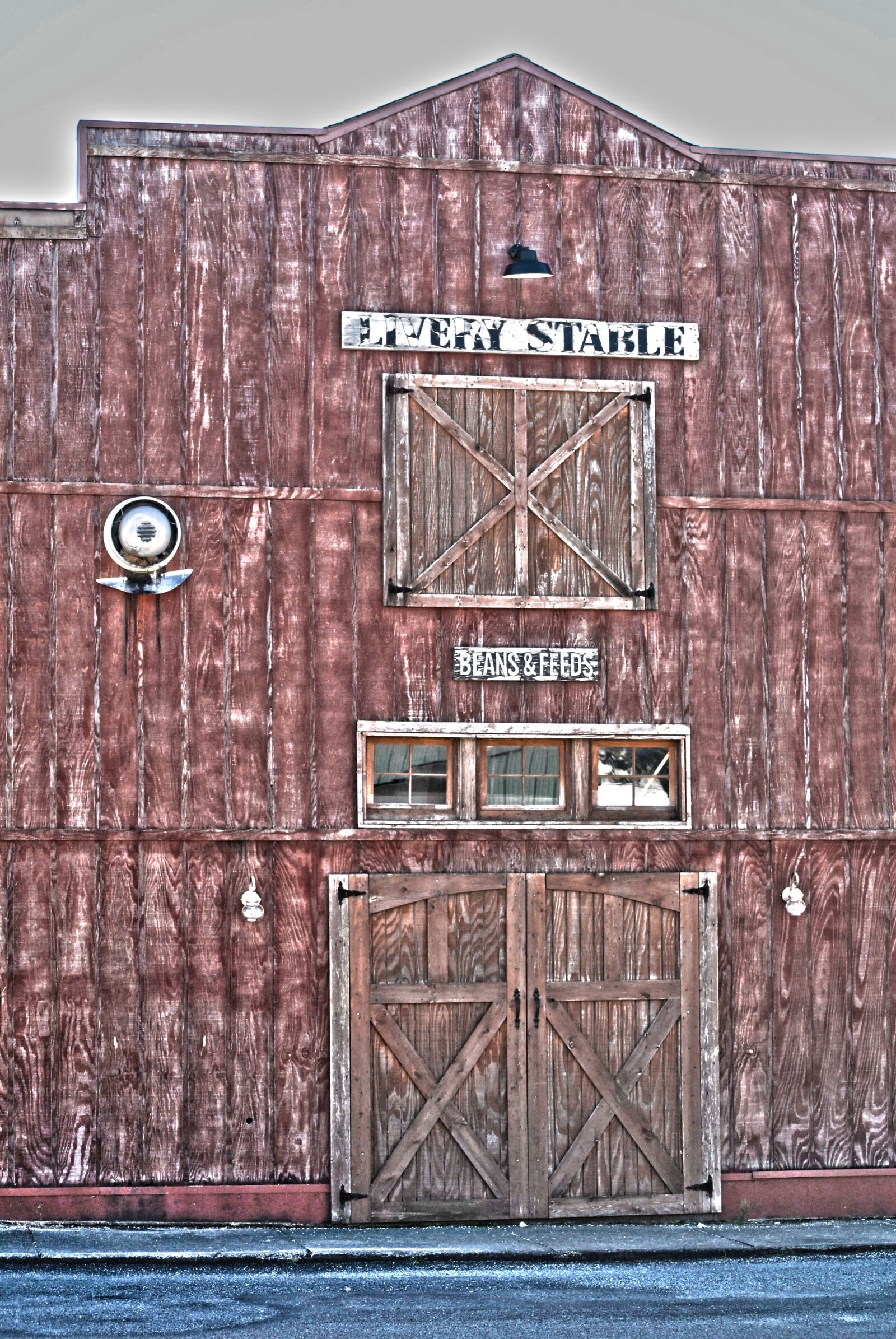 Nikon D200 sample photo. Livery stable, old, barn photography
