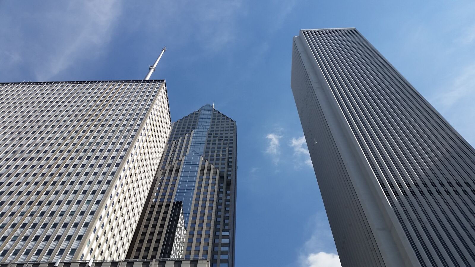 Samsung Galaxy S5 sample photo. City, urban, buildings photography
