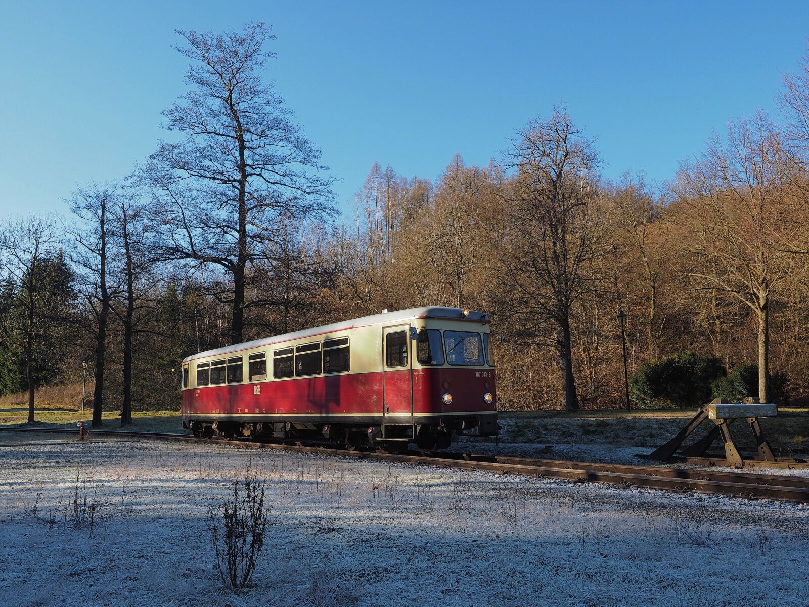 Olympus OM-D E-M1 + Olympus M.Zuiko Digital ED 12-40mm F2.8 Pro sample photo. Hsb, schmalspurbahn harzer, railcar photography