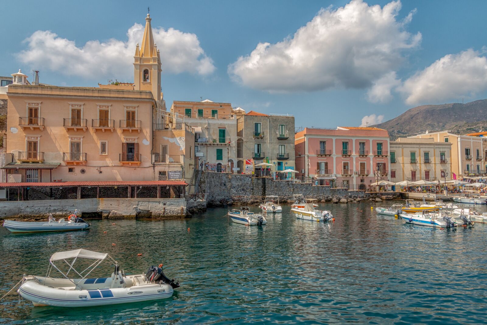 Canon EOS 70D sample photo. Lipari, italy, an island photography
