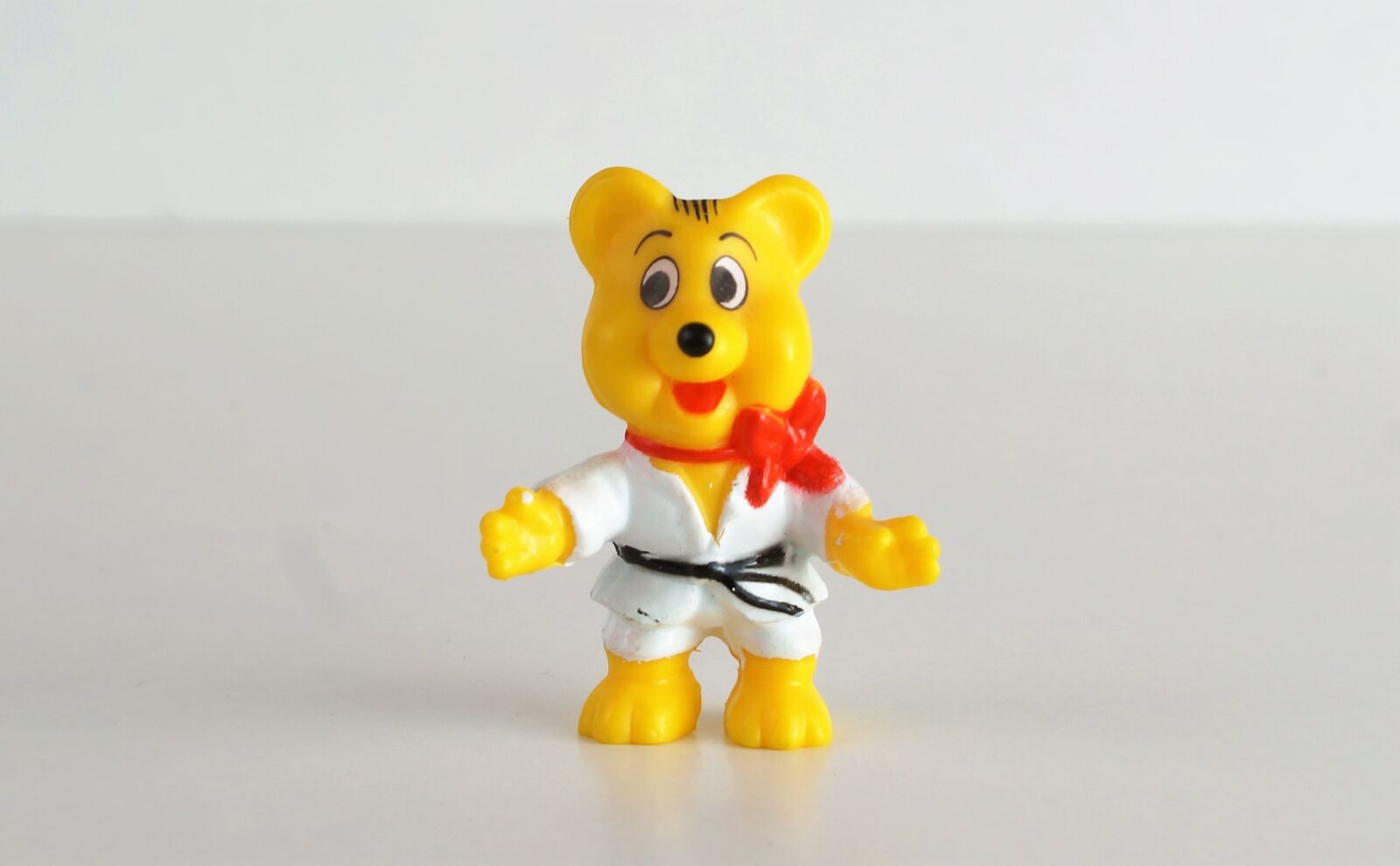 Sony DT 18-70mm F3.5-5.6 sample photo. Haribo, gummi bears, fruit photography