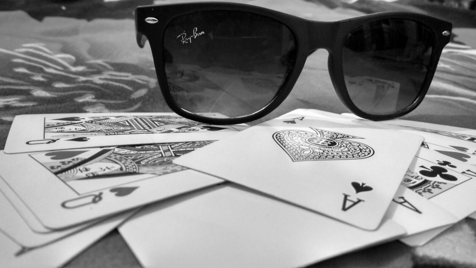 Xiaomi Redmi 4A sample photo. Goggle, playing cards, heart photography