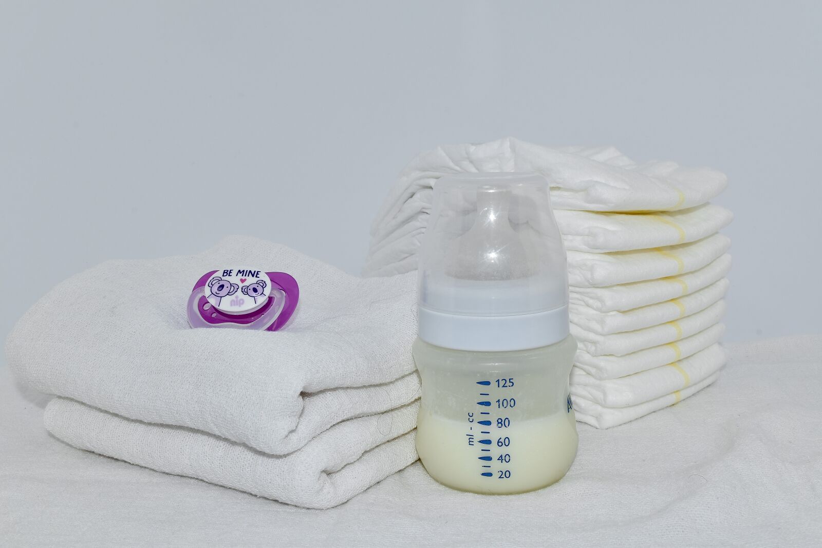Nikon D5500 sample photo. Baby, diaper, milk, purity photography