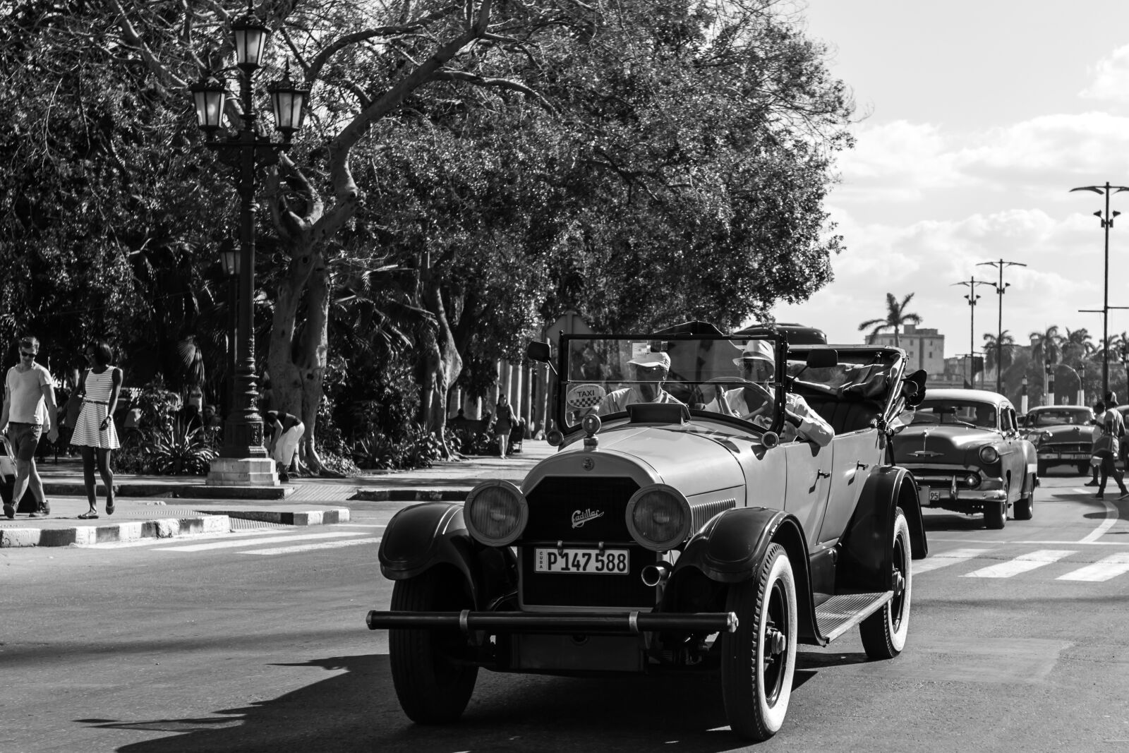 Canon EOS 7D Mark II sample photo. Cuba, havana, teatro nacional photography