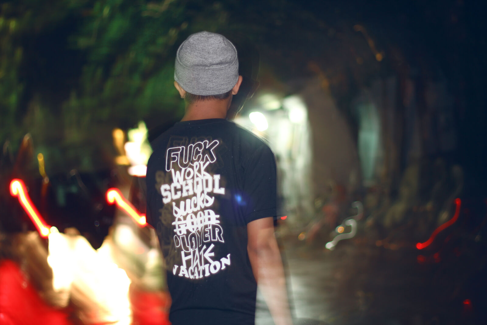 Canon EOS 550D (EOS Rebel T2i / EOS Kiss X4) sample photo. Blur, dark, evening, fashion photography