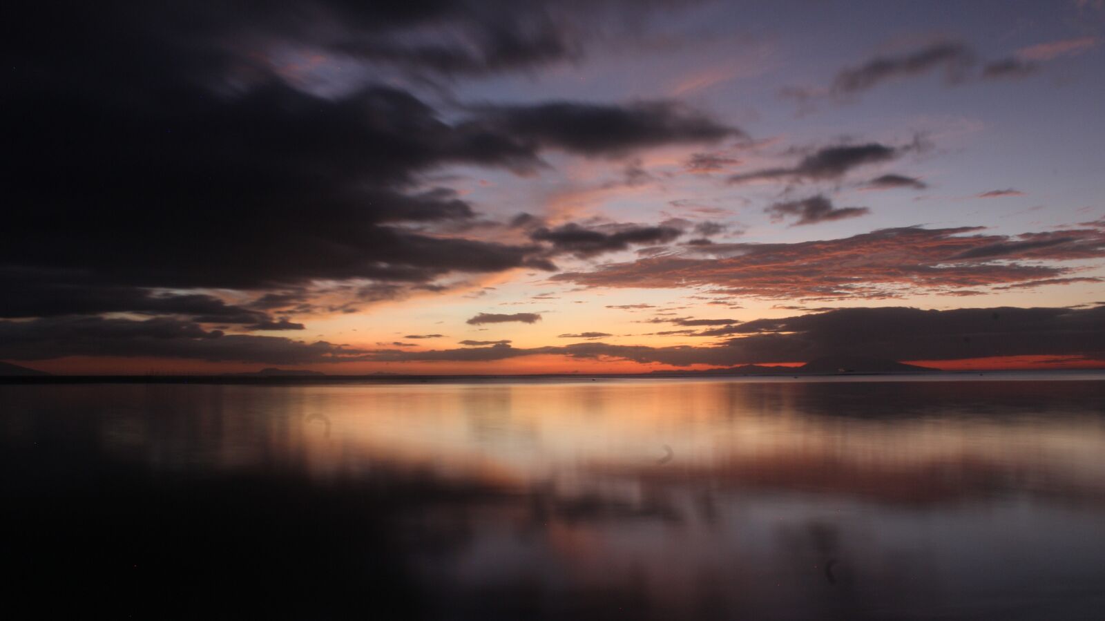 Canon EOS 1200D (EOS Rebel T5 / EOS Kiss X70 / EOS Hi) sample photo. Sunset, ocean, island photography