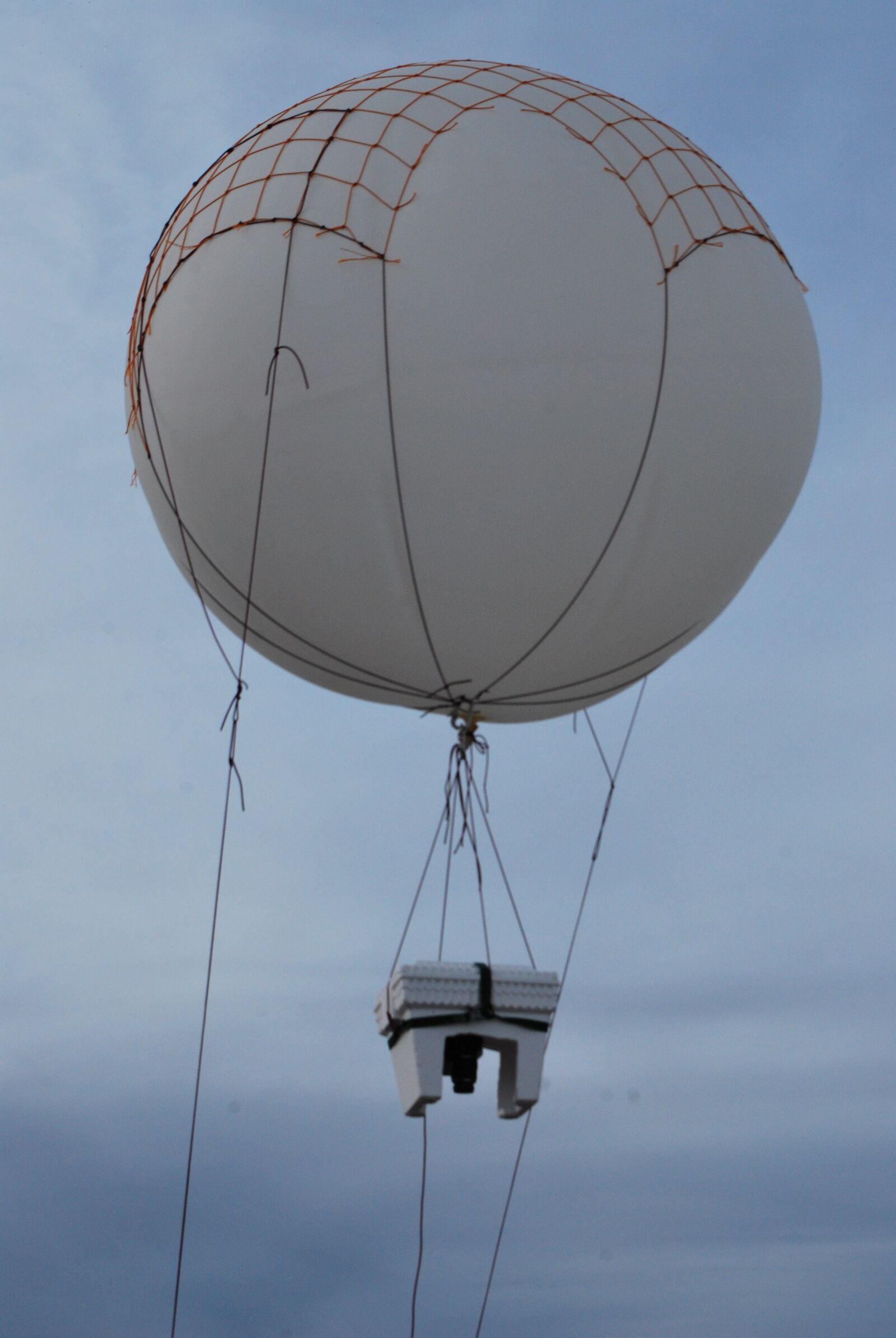 Nikon D60 sample photo. Helium, balloon, gimbal photography
