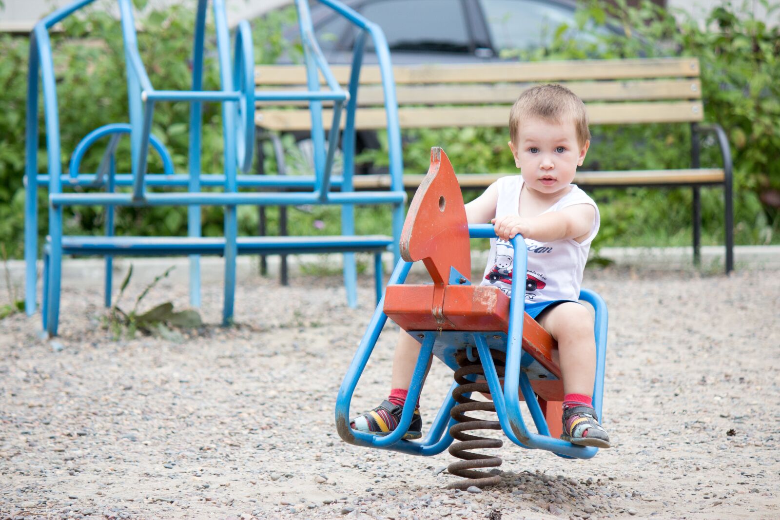 Canon EOS 600D (Rebel EOS T3i / EOS Kiss X5) sample photo. Stroll, happiness, kids photography