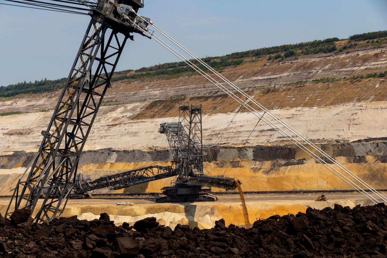 Canon EOS 80D sample photo. Open pit mining, carbon photography