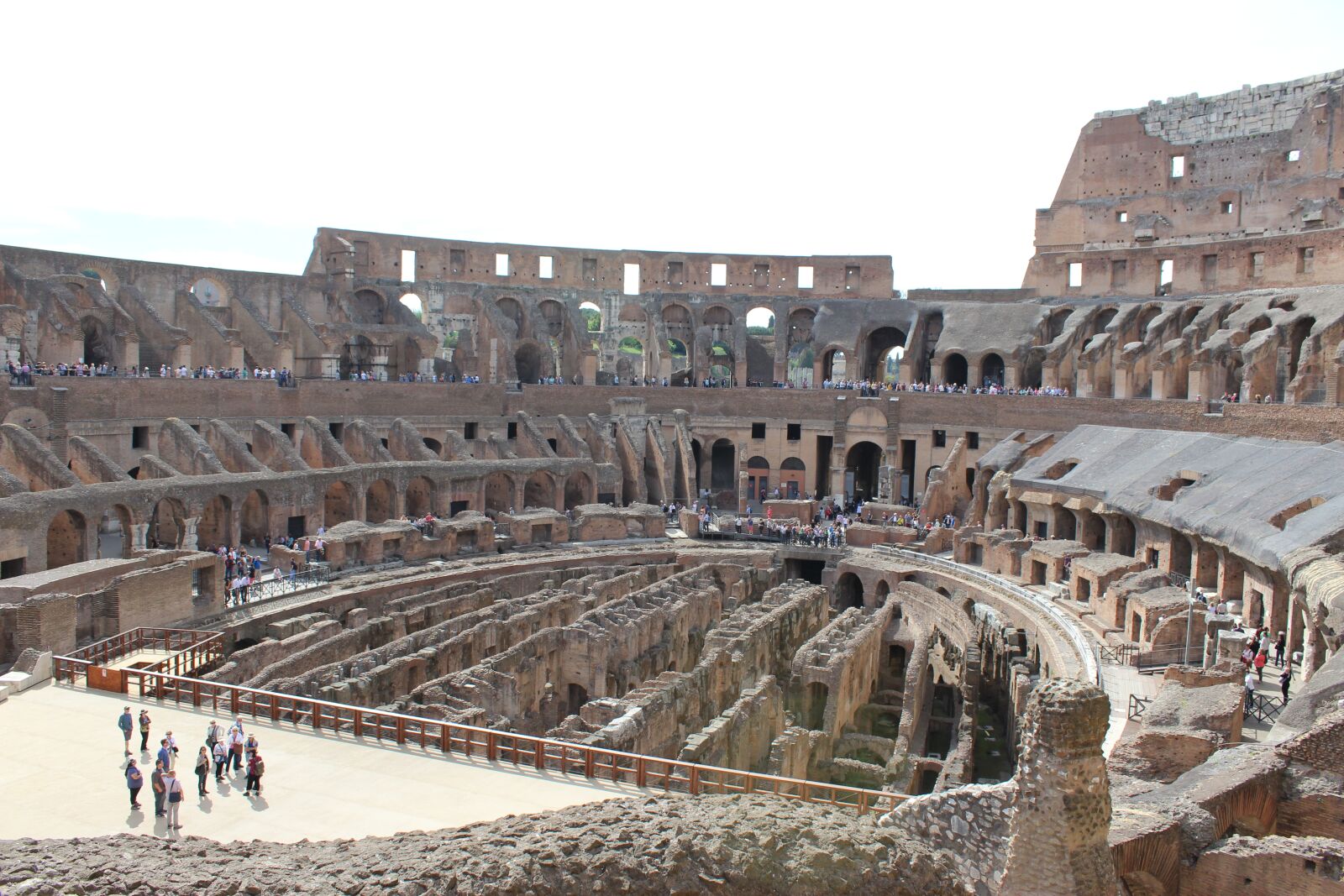 Canon EOS 1200D (EOS Rebel T5 / EOS Kiss X70 / EOS Hi) sample photo. Italy, rome, attraction photography