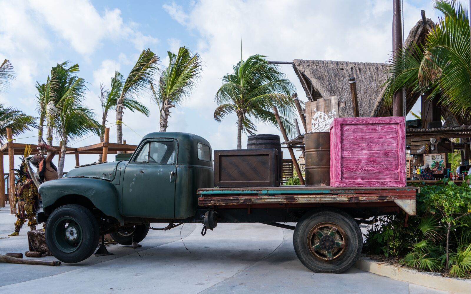 Sony a7R II sample photo. Antique truck, vehicle, car photography