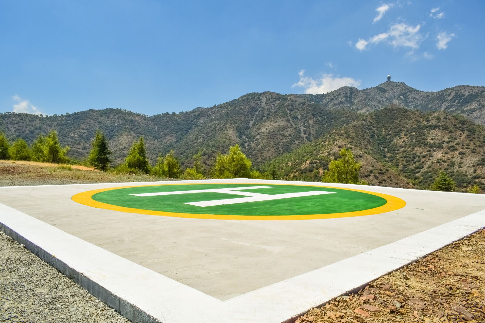 Nikon D3300 sample photo. H, heliport, helipad photography