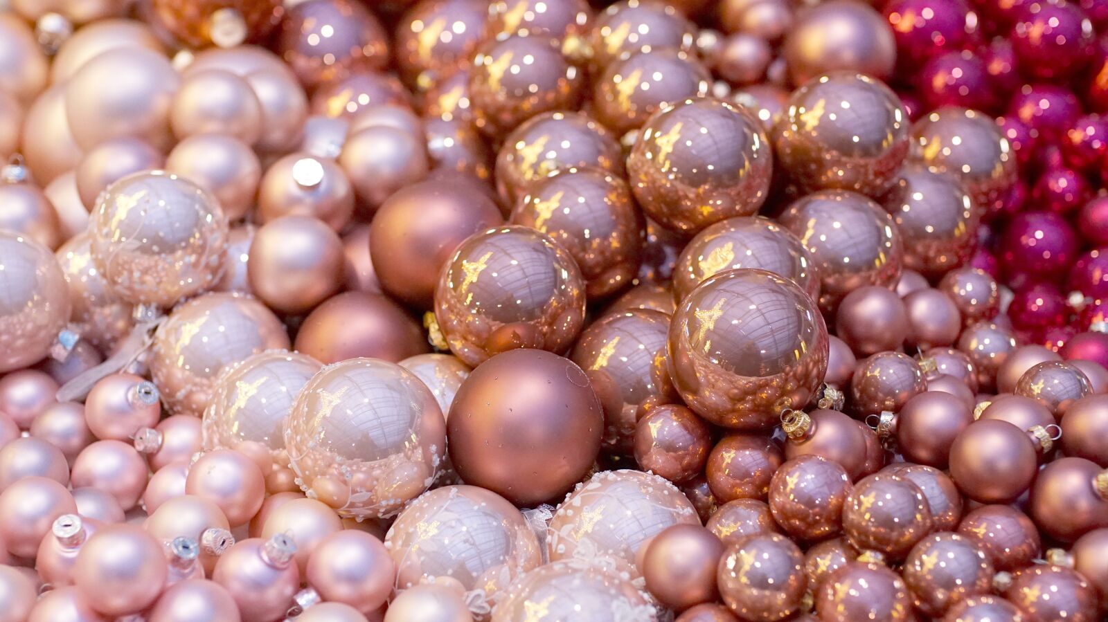 Sony ILCA-77M2 + 35mm F1.4 sample photo. Christmas balls, pink, christmas photography