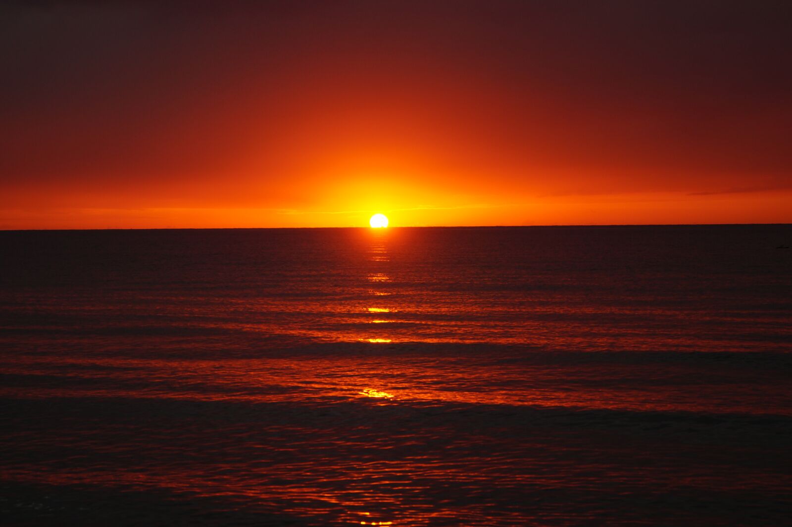 Sony DT 18-55mm F3.5-5.6 SAM II sample photo. Sea, sunset, jamaica photography