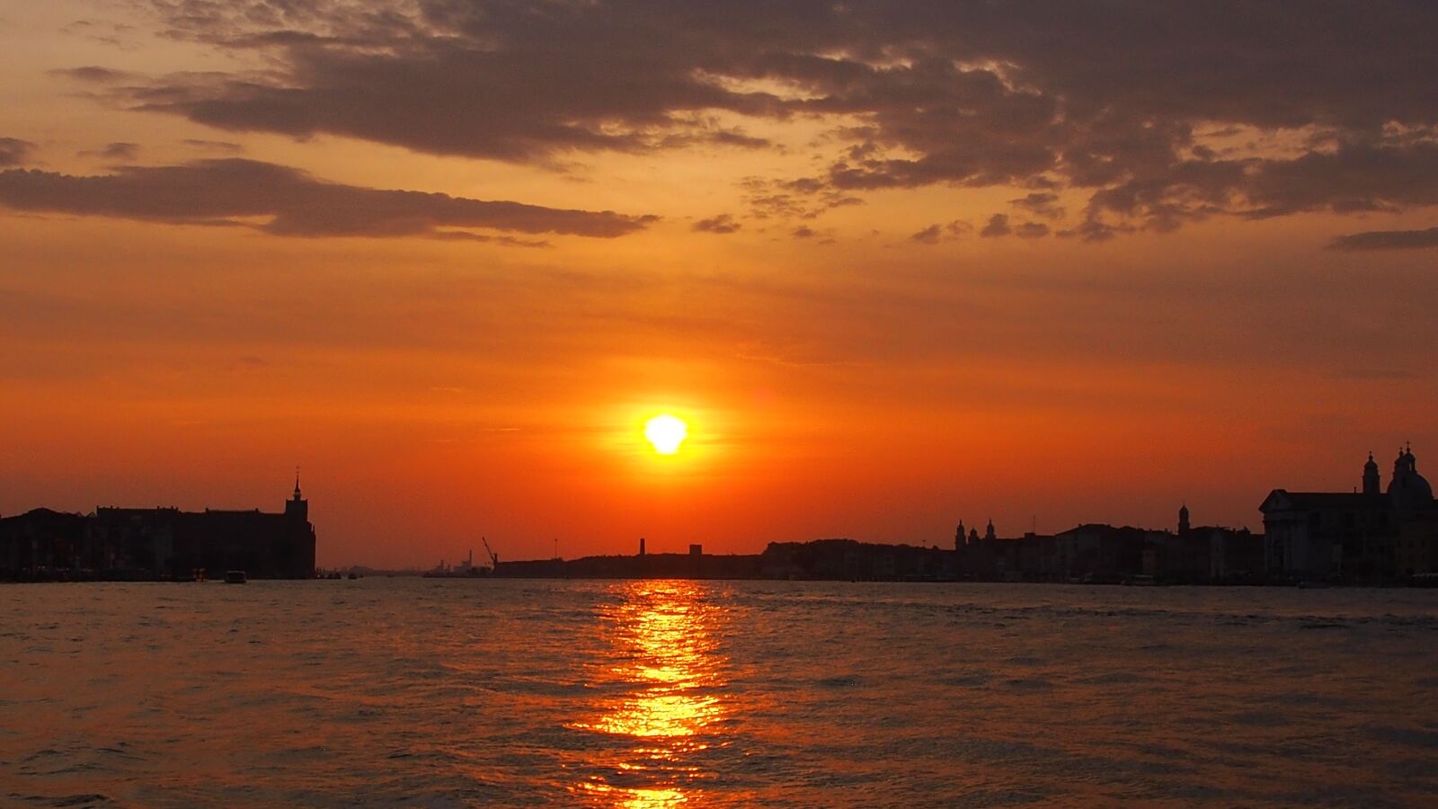 Olympus OM-D E-M5 sample photo. Venice, italy, europe photography
