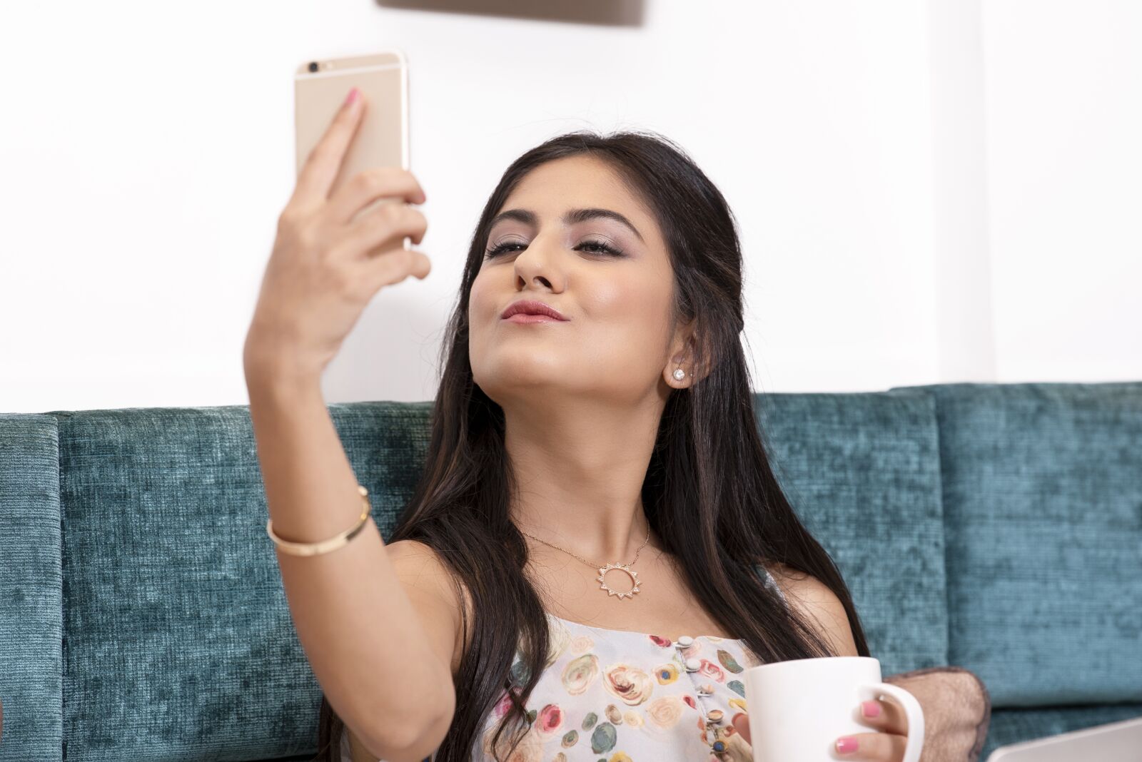 Nikon D750 sample photo. Model, girl, selfie photography
