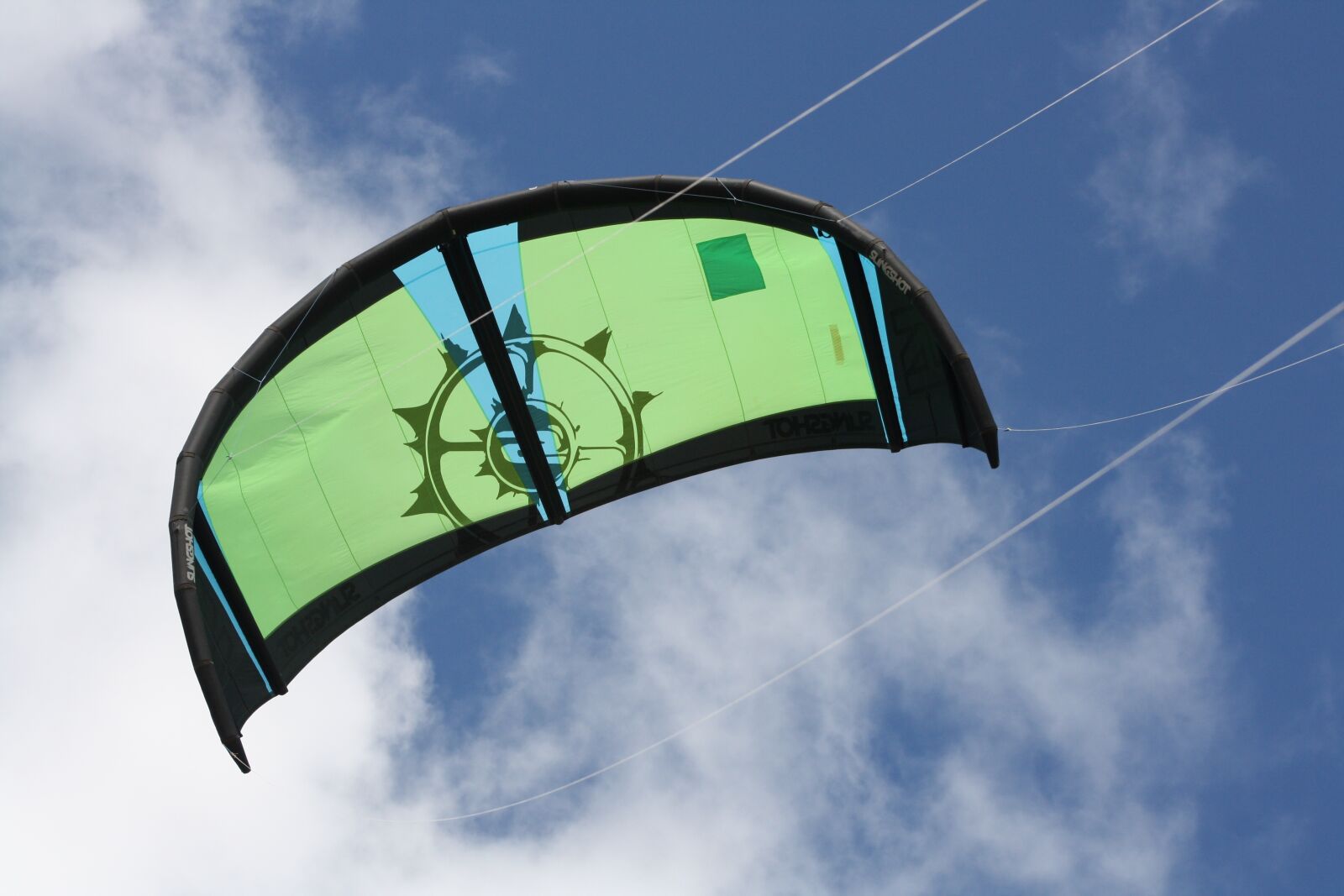 Canon EOS 1000D (EOS Digital Rebel XS / EOS Kiss F) sample photo. Kite, kiteboarding, kitesurfing photography