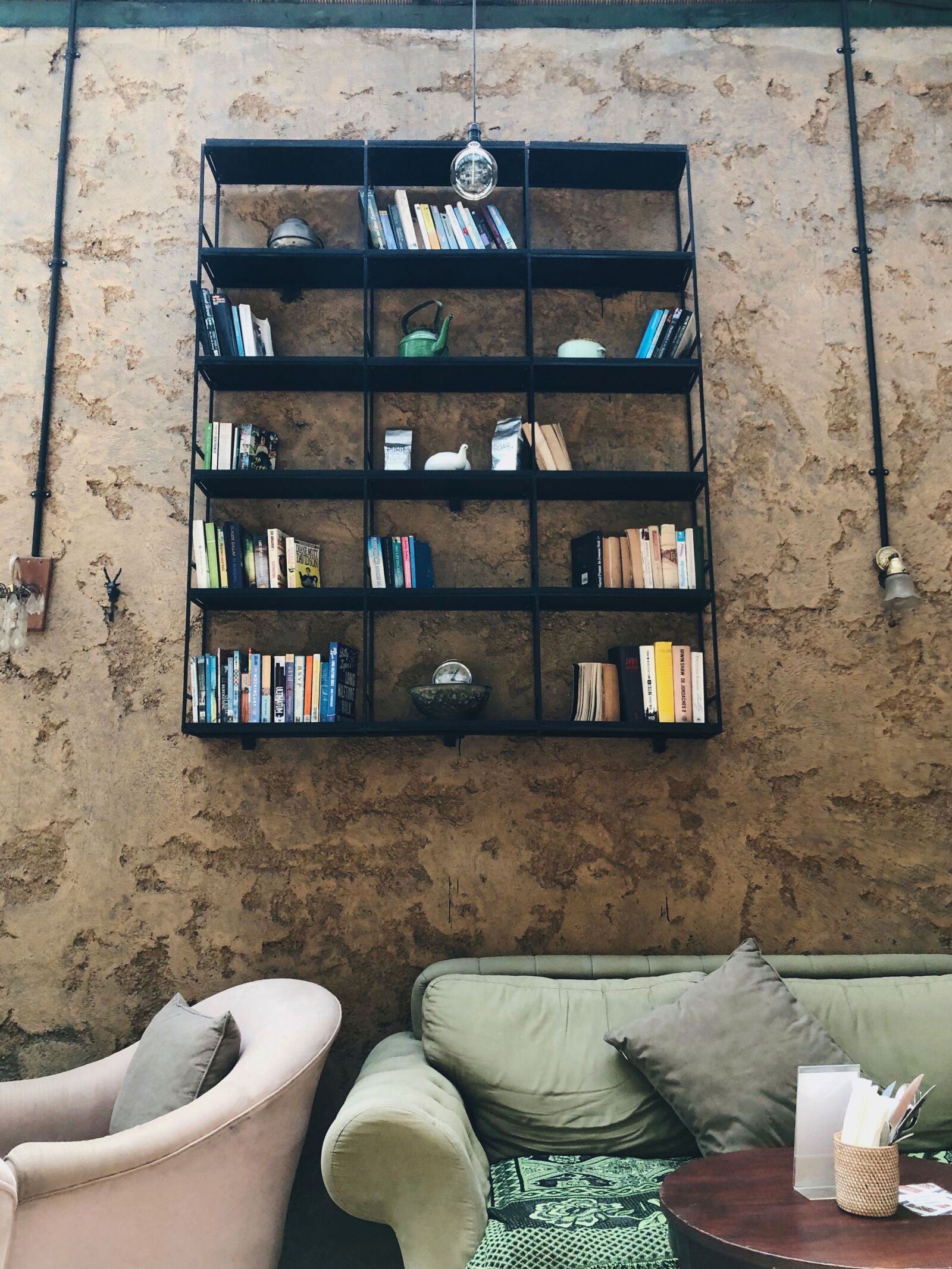 iPhone 8 back camera 3.99mm f/1.8 sample photo. Living room, space, wall photography