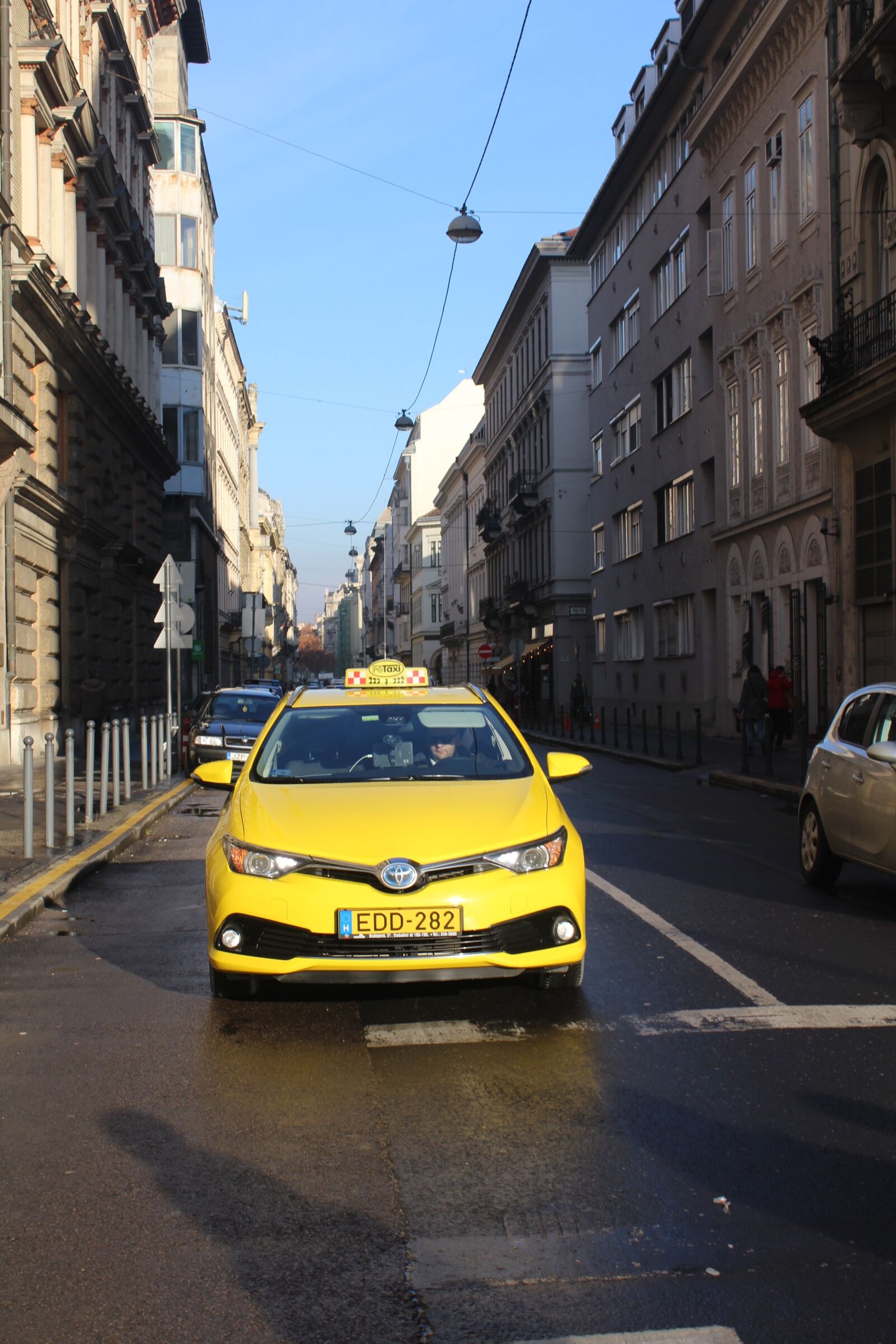 Canon EOS 1200D (EOS Rebel T5 / EOS Kiss X70 / EOS Hi) sample photo. Budapest, city, town photography