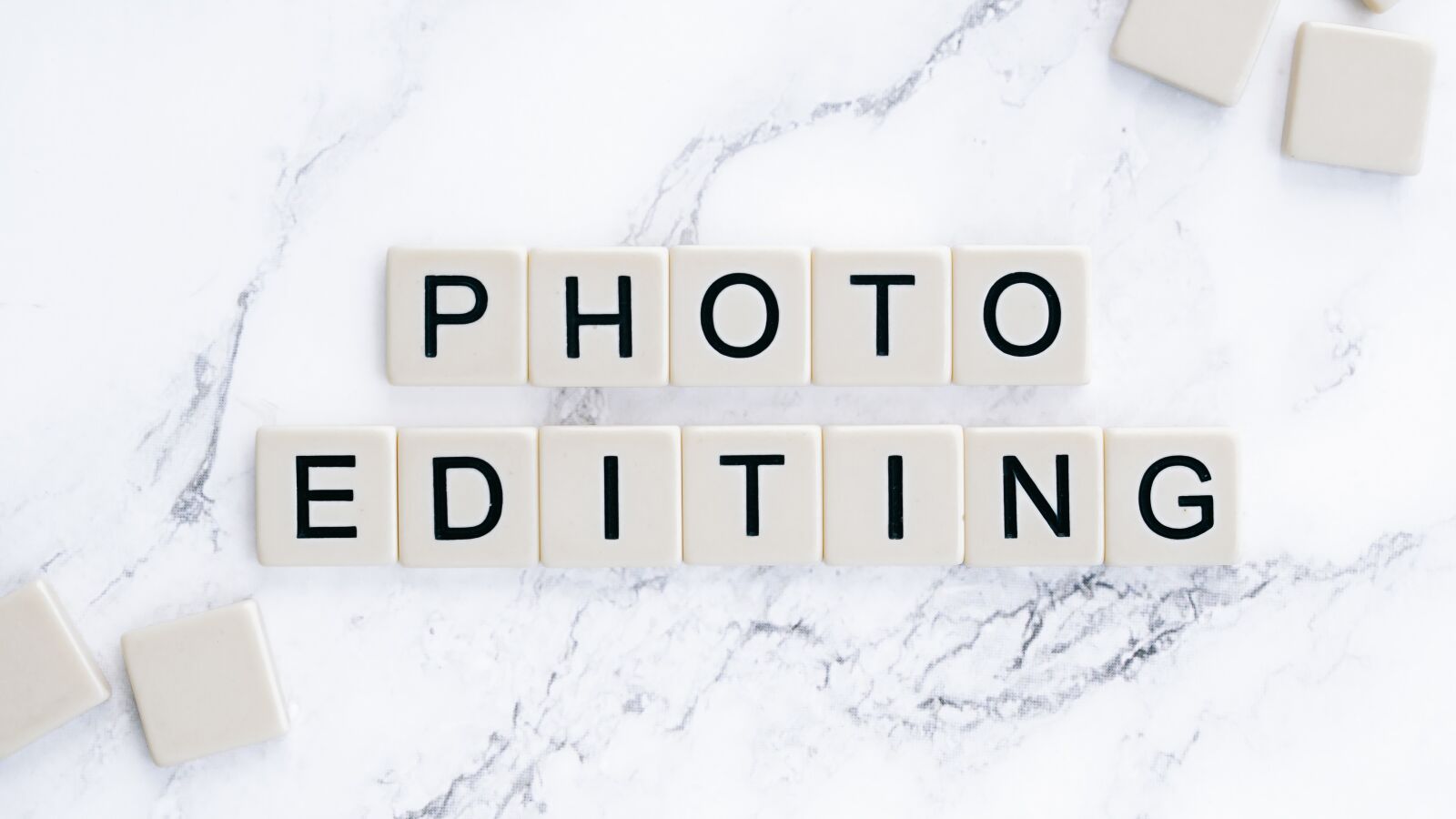 Olympus OM-D E-M10 III sample photo. Editing, letters, sign photography