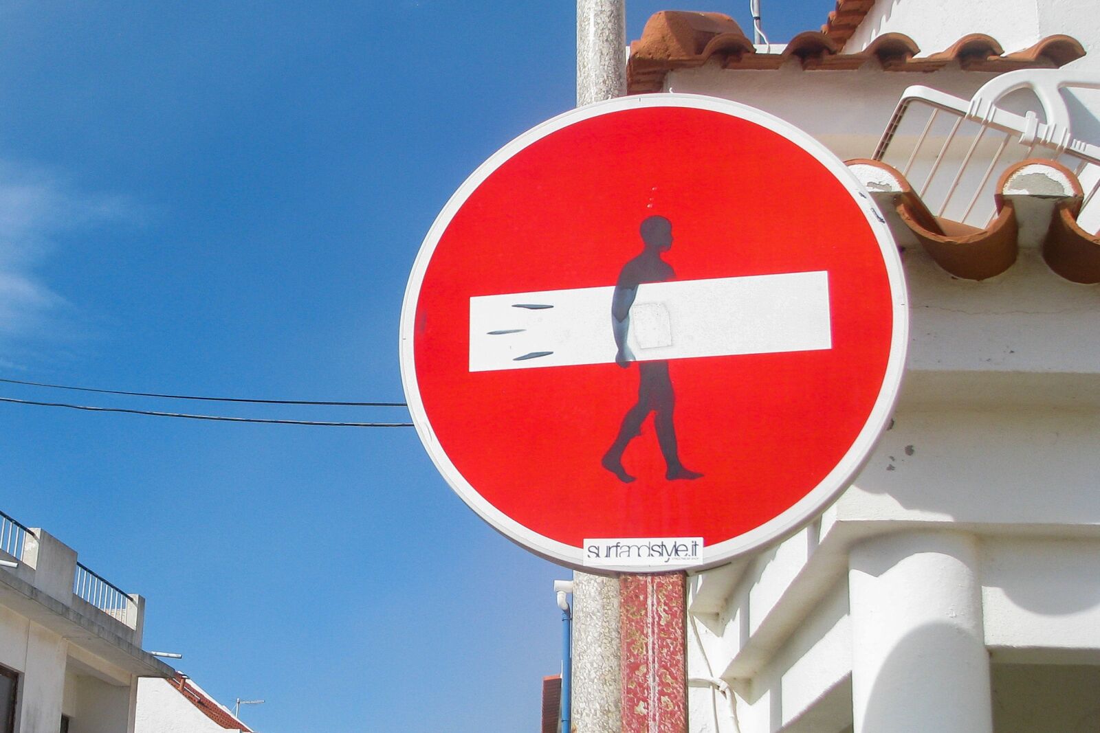 Canon POWERSHOT S5 IS sample photo. Surf, street sign, summer photography