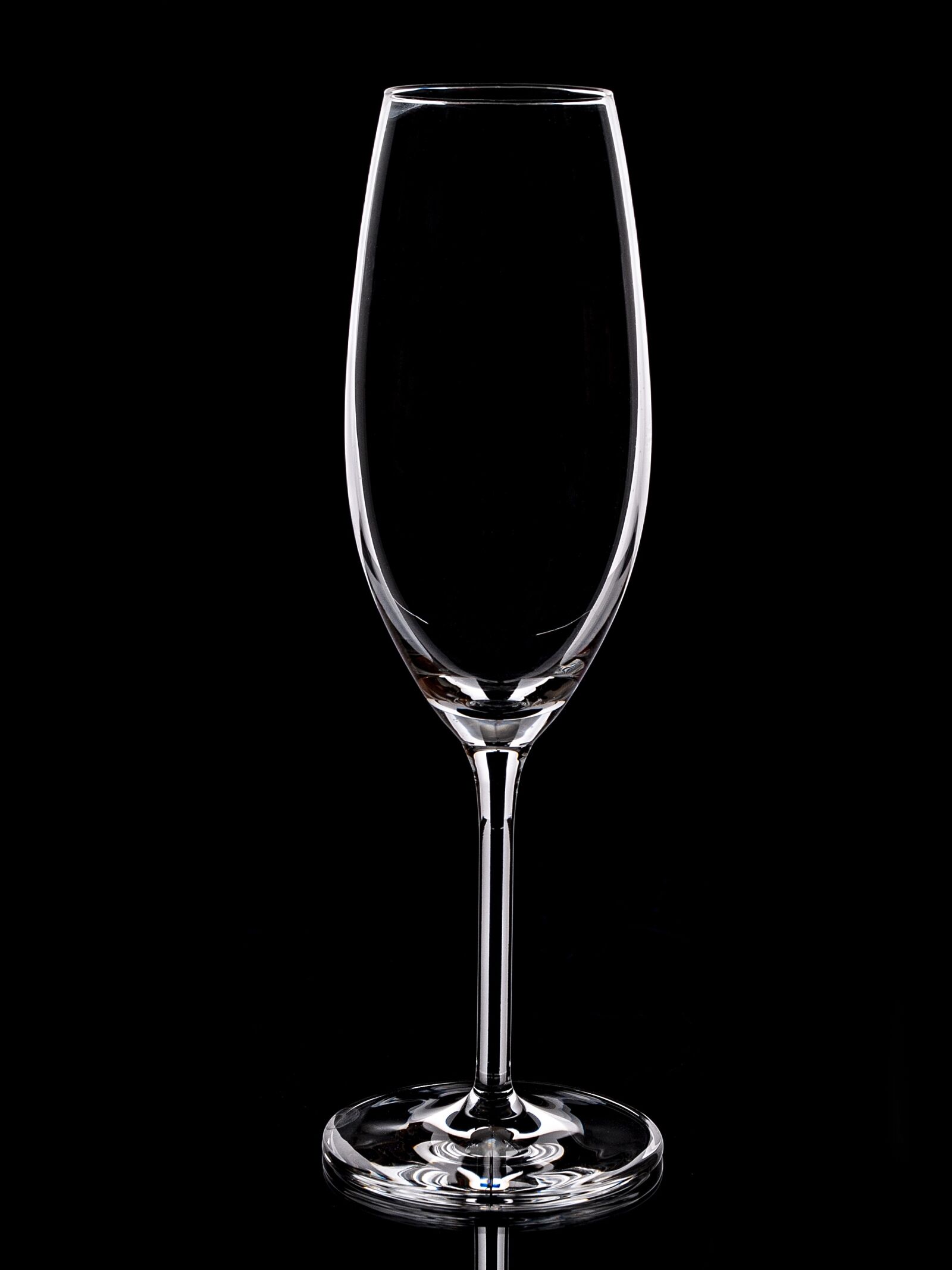 Olympus E-500 (EVOLT E-500) sample photo. Champagne glass, glass, drink photography