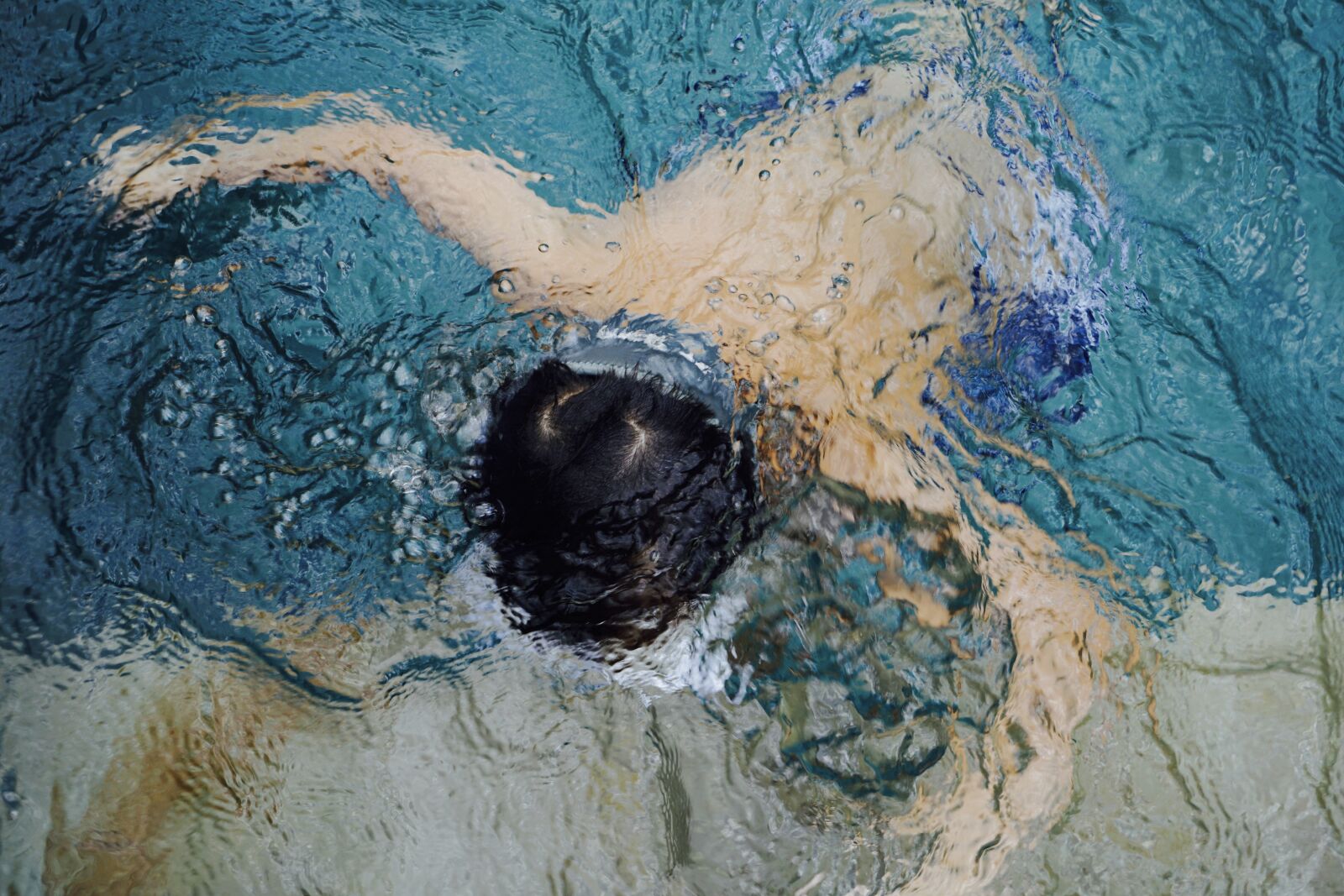 Sony a6000 sample photo. Swimming child, underwater child photography