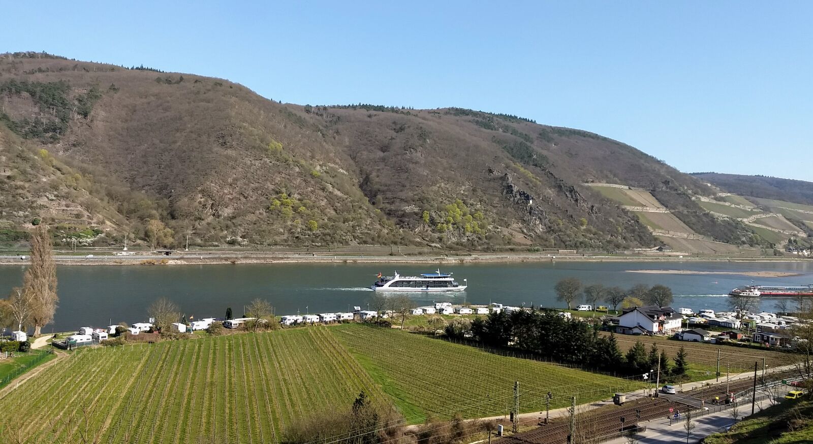 Motorola Moto Z (2) Play sample photo. Rhine, river, rheingau photography