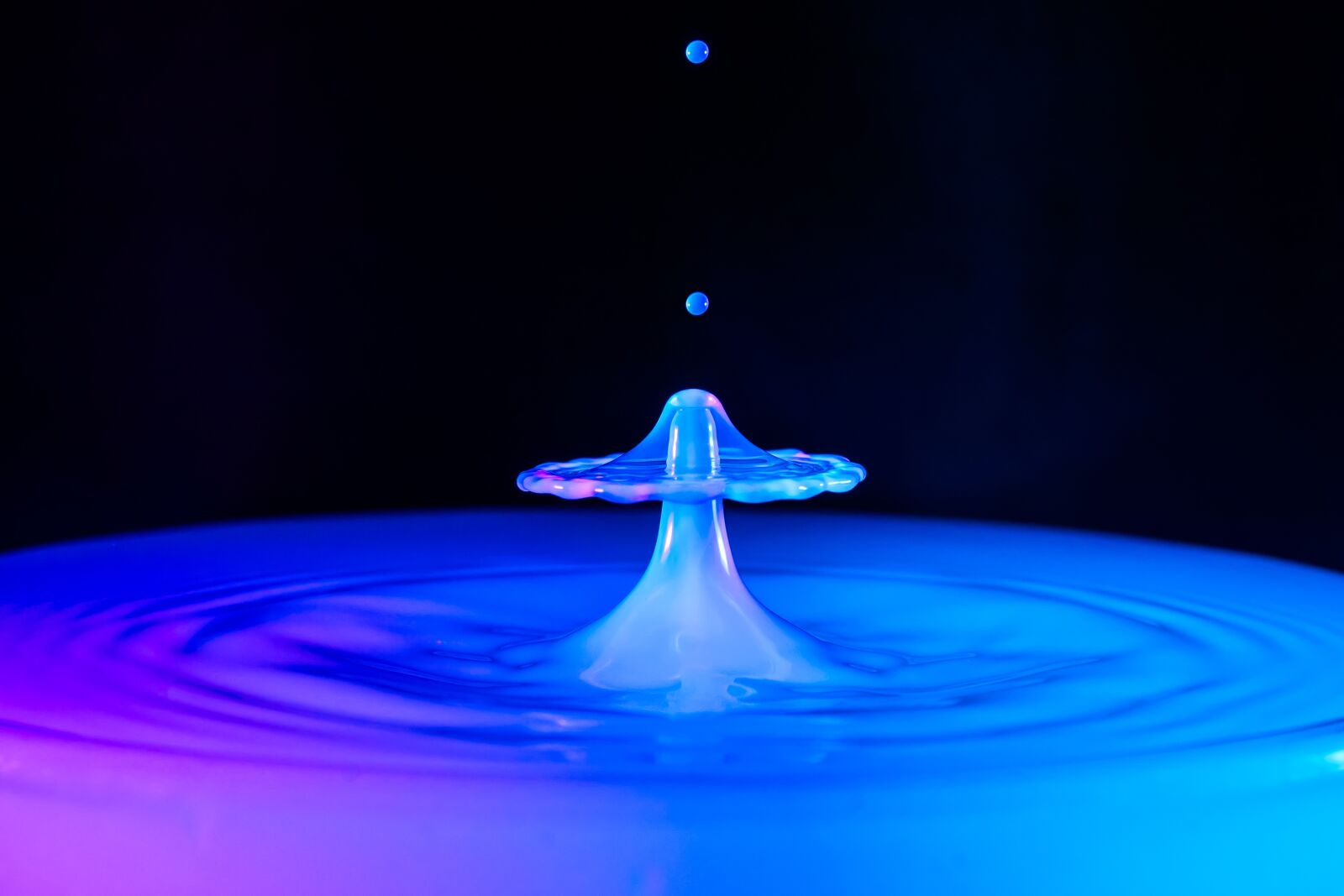 Nikon D300 sample photo. Water drop, water, blue photography