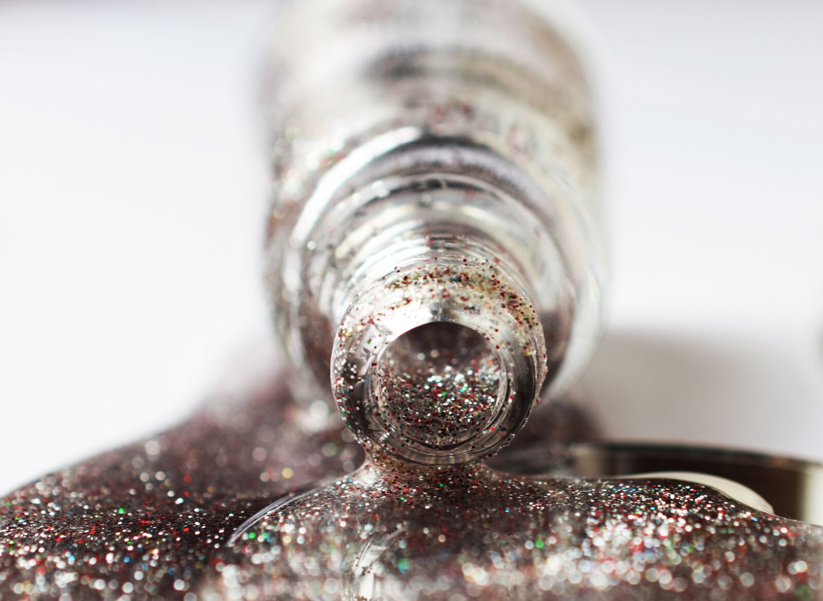 Nikon D5300 sample photo. Lacquer, silver, closeup photography