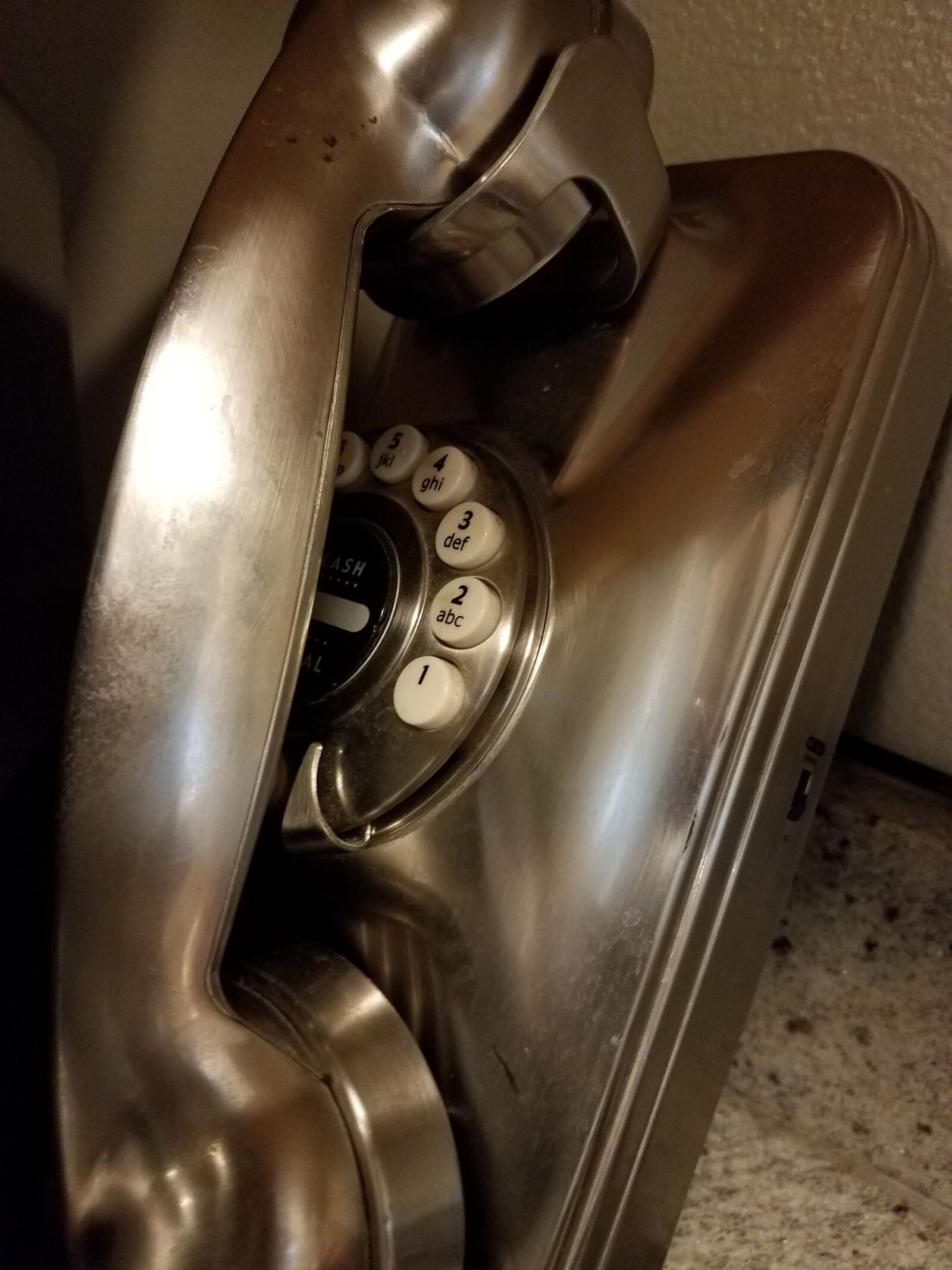 Samsung Galaxy S7 sample photo. Phone, rotary, silver photography