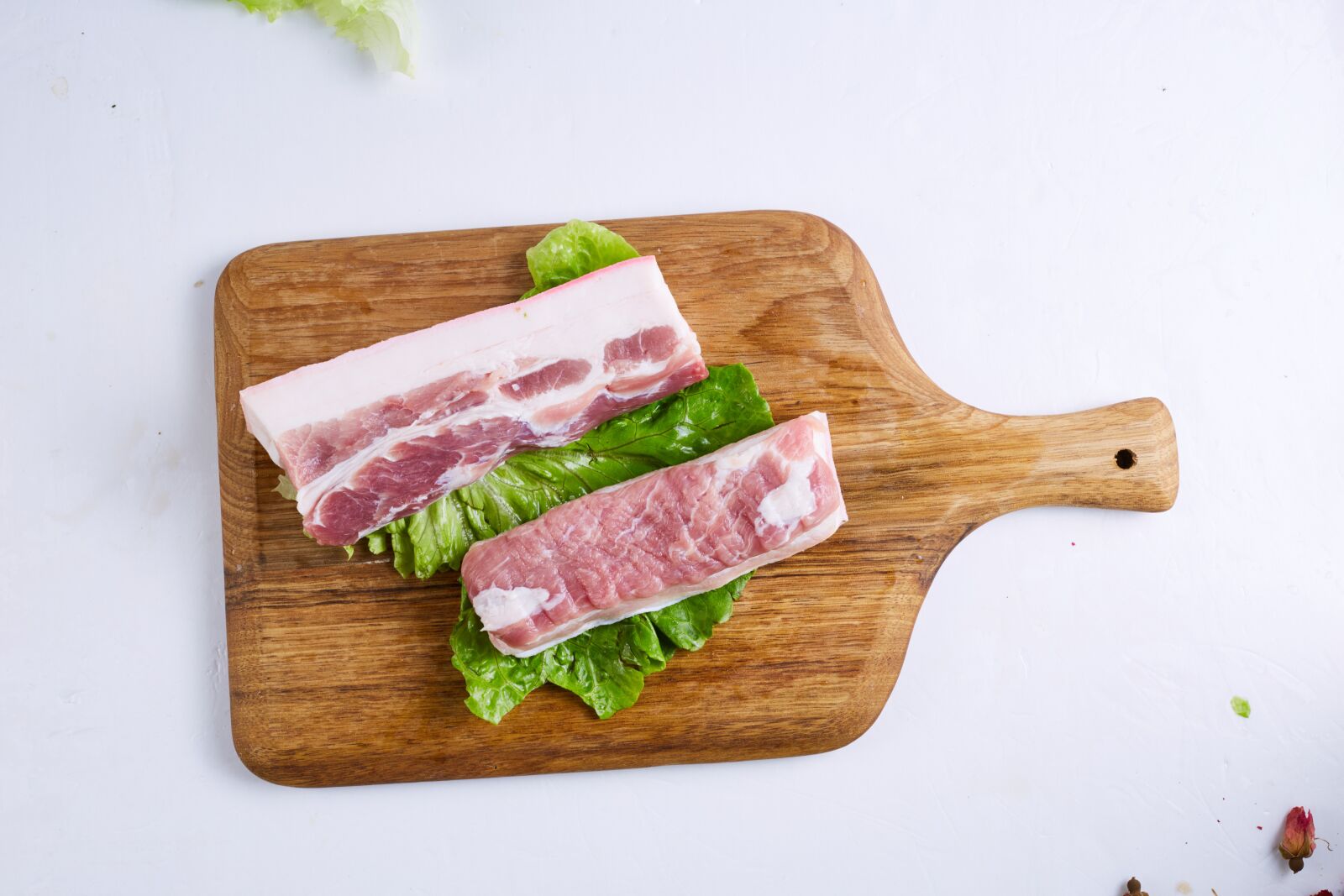 Canon EOS 5D Mark III sample photo. Pork, raw meat, three photography