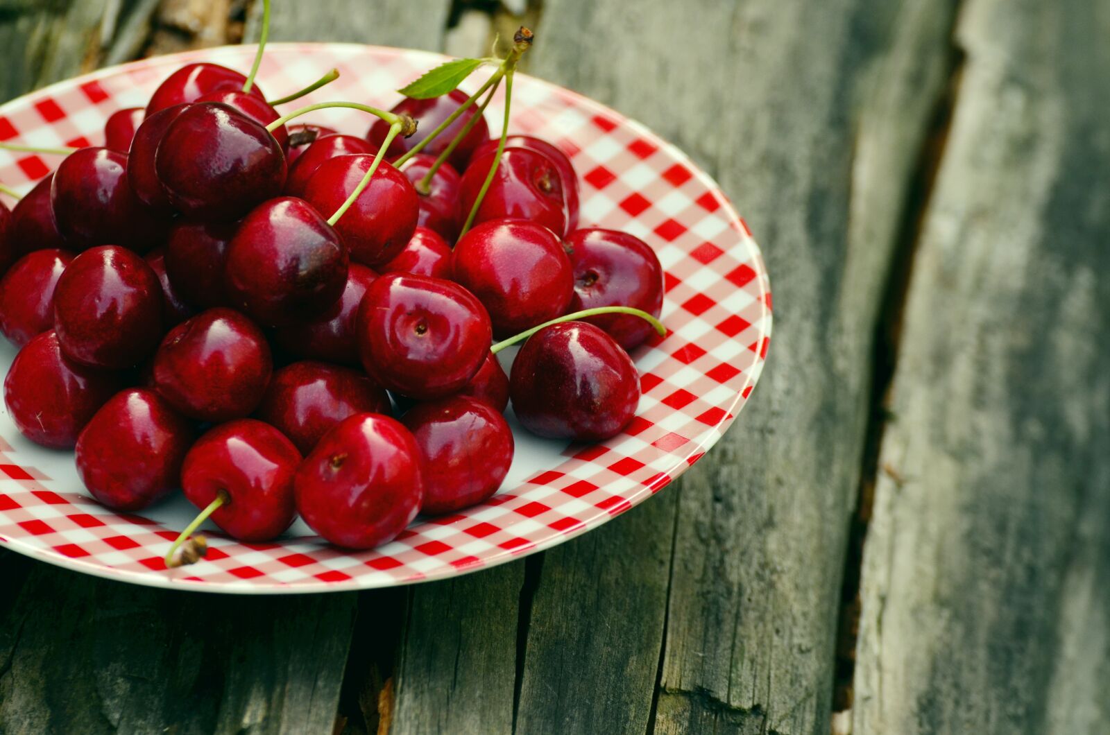 Nikon D5100 sample photo. Cherries, fruits, sweet cherry photography