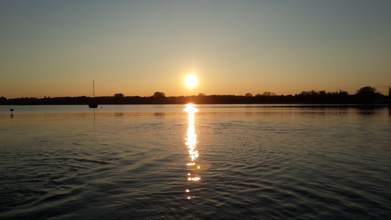 Samsung Galaxy S4 sample photo. Lake, bavaria, water photography