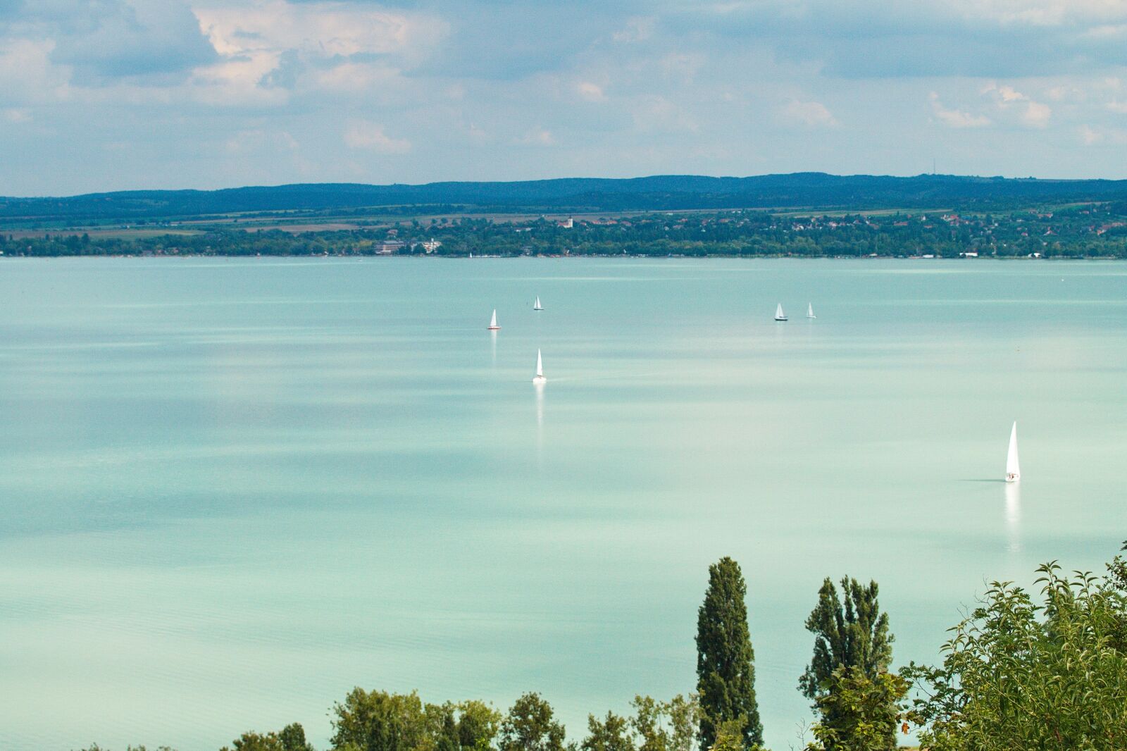 Olympus E-510 (EVOLT E-510) sample photo. Balaton, hungary, swim photography