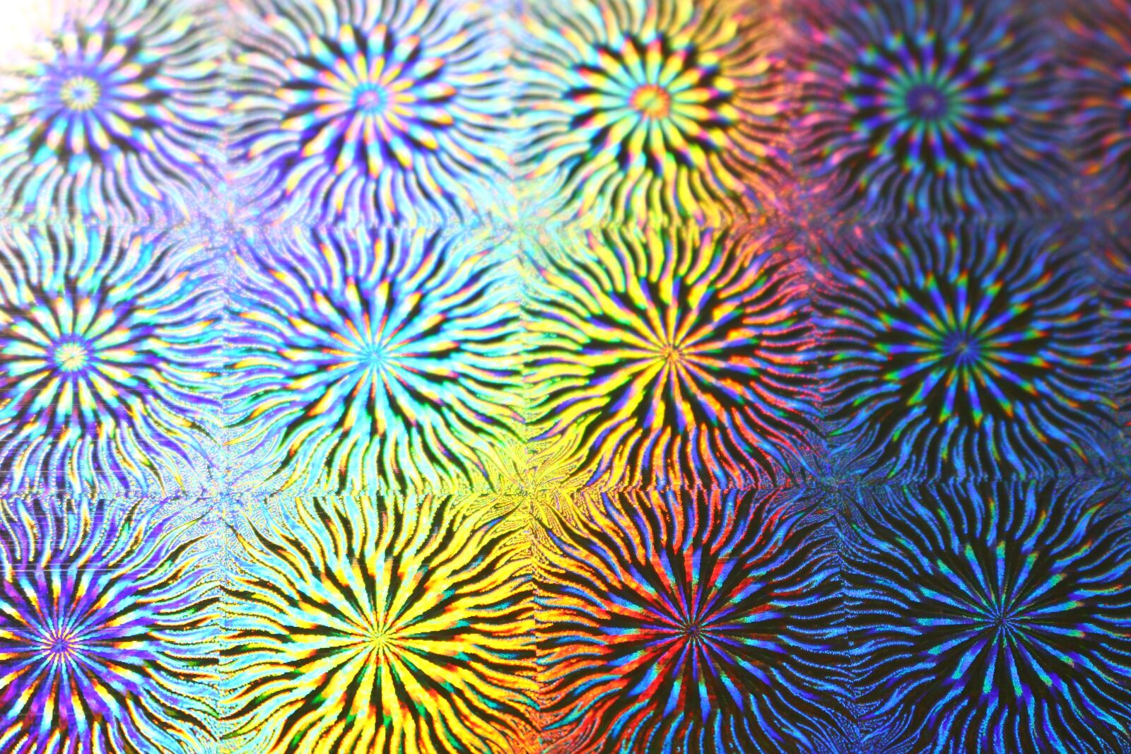 Canon EOS 100D (EOS Rebel SL1 / EOS Kiss X7) sample photo. Handicraft paper, iridescent, photo photography