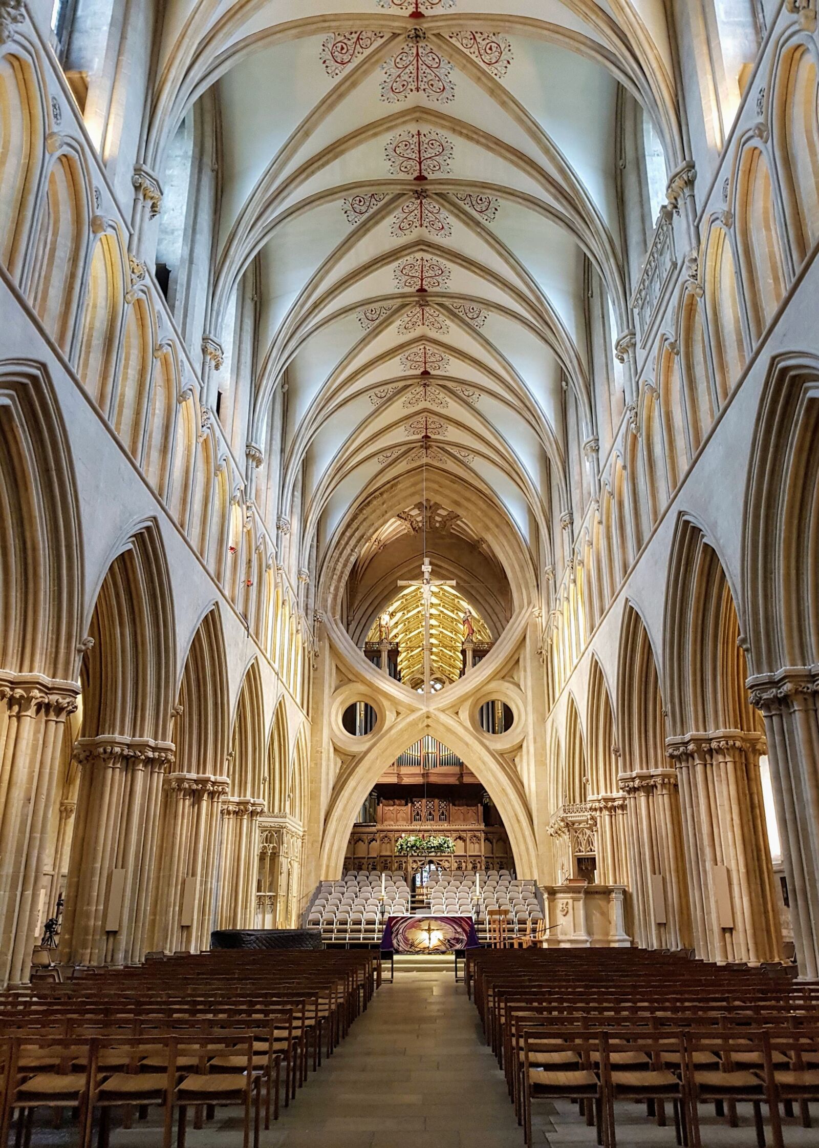 Samsung Galaxy S7 Edge sample photo. Wells, wells cathedral, scissor photography