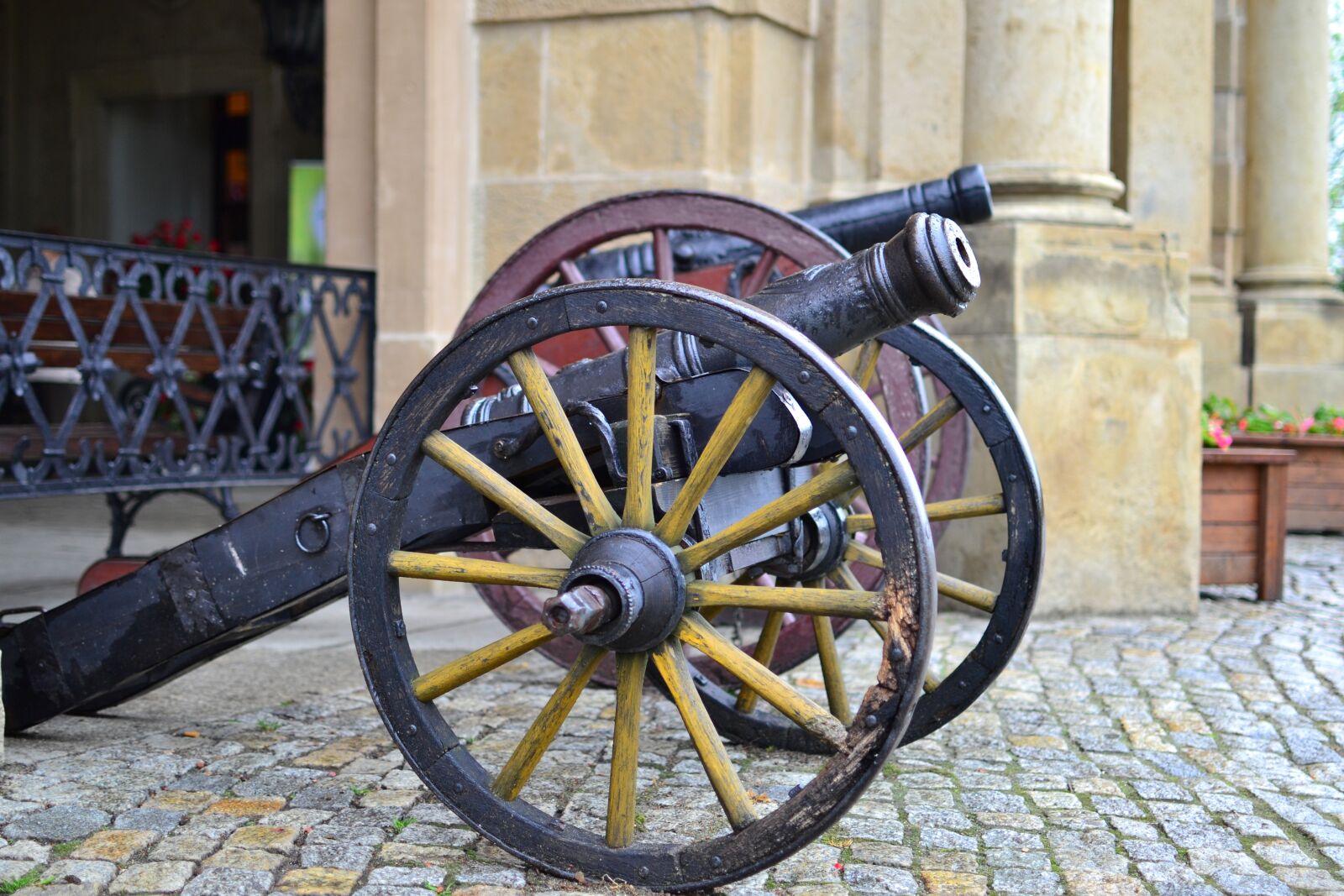 Nikon D3100 sample photo. Barrel, castle, crafts, war photography