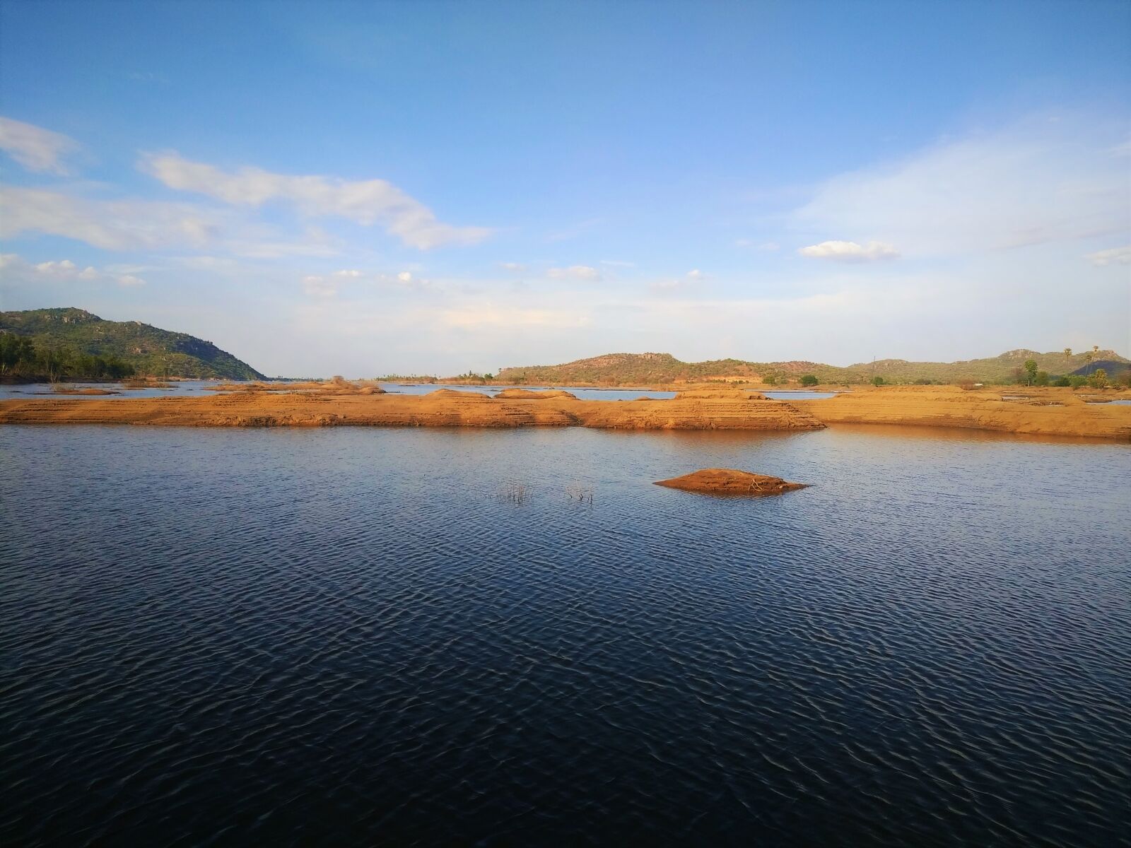 Xiaomi Redmi 8 sample photo. Lakes, nature, travel photography