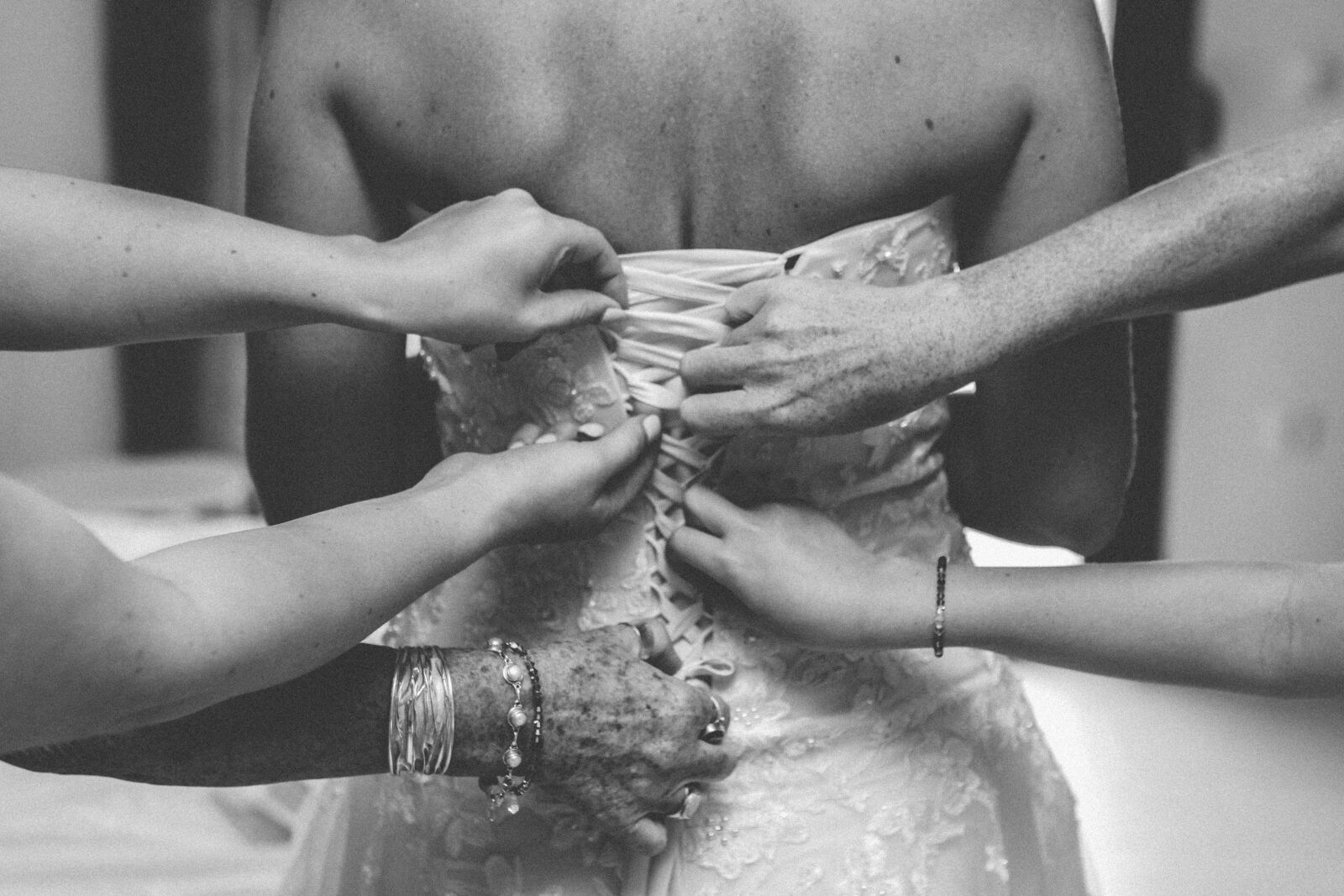 Canon EOS 5D Mark II sample photo. People, girls, wedding photography