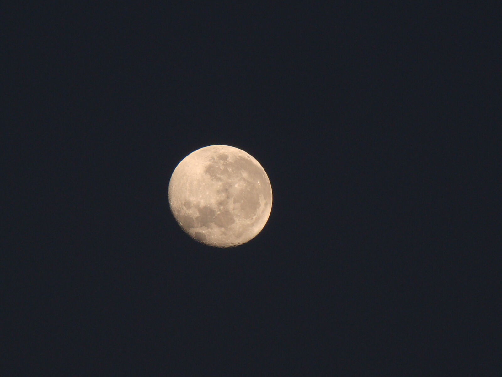Sony Cyber-shot DSC-H50 sample photo. Lua, moom photography