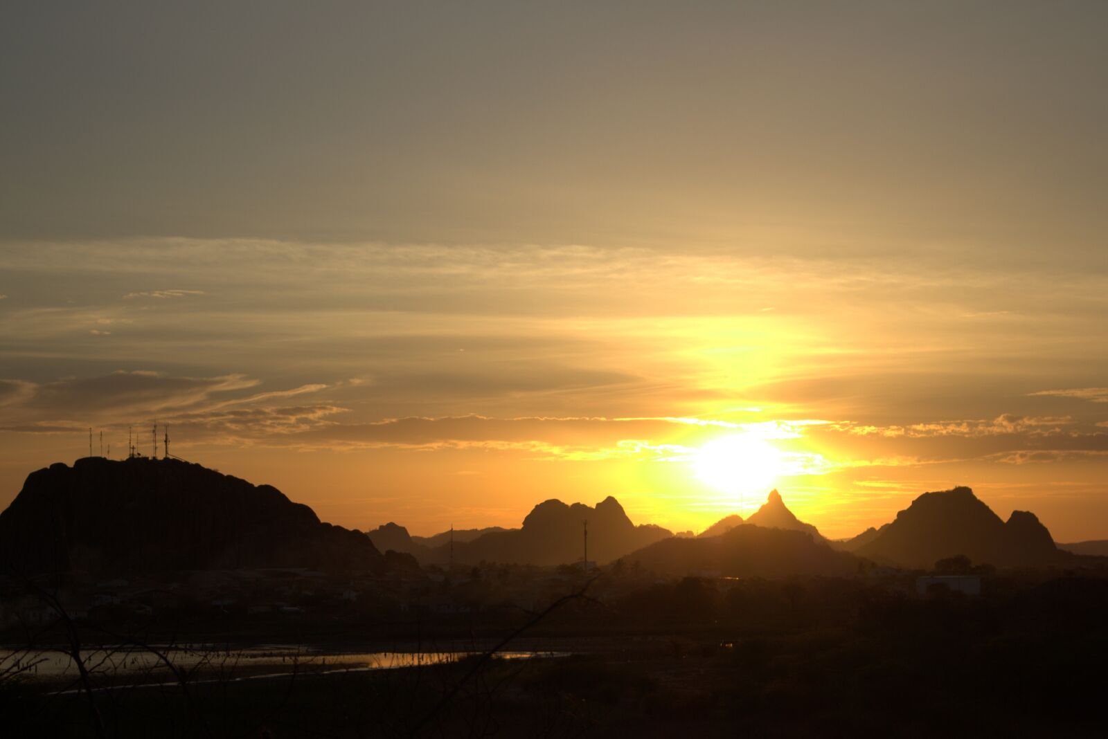 Canon EOS 700D (EOS Rebel T5i / EOS Kiss X7i) sample photo. Sunset, quixada, ceará photography