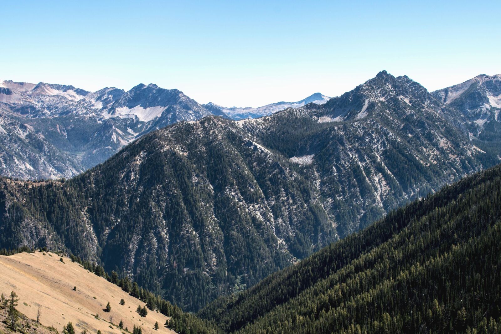 Nikon D5200 sample photo. Mountain, valley, forest, tree photography