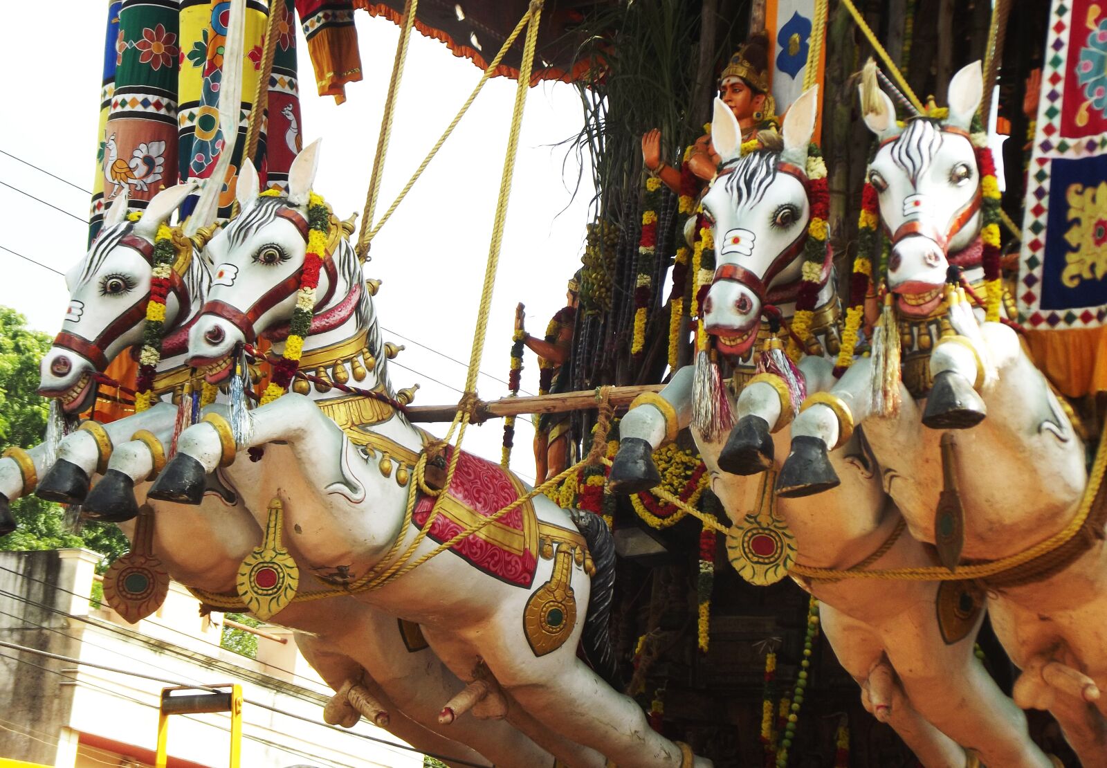 Fujifilm FinePix S2980 sample photo. Four horses, mahalingeswaraswamy, temple photography